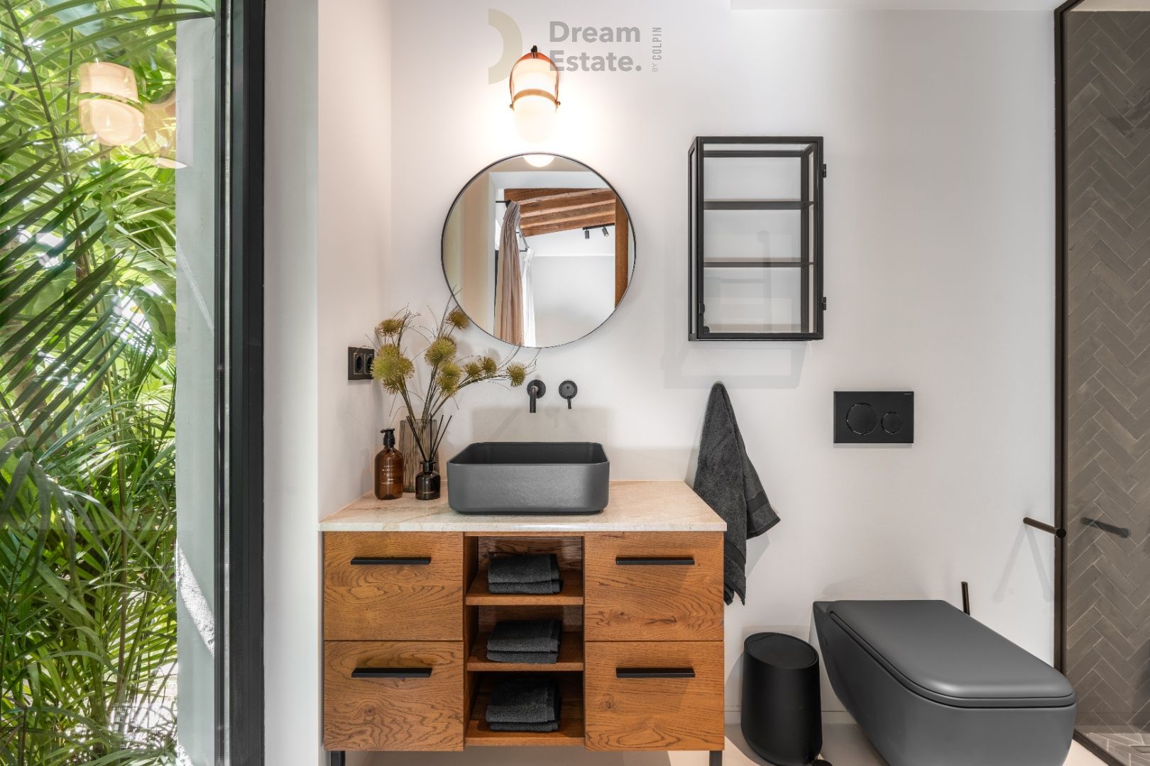 Unieke eerstelijns golfvilla in een exclusieve 'gated community' te Nueva Andalucia foto 25