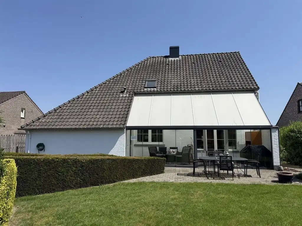 Charmante vrijstaande woning foto 7