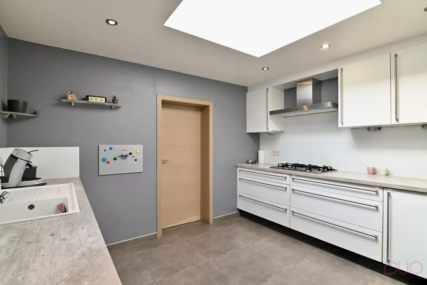 Instapklare woning met 4 slaapkamers en tuin foto 10