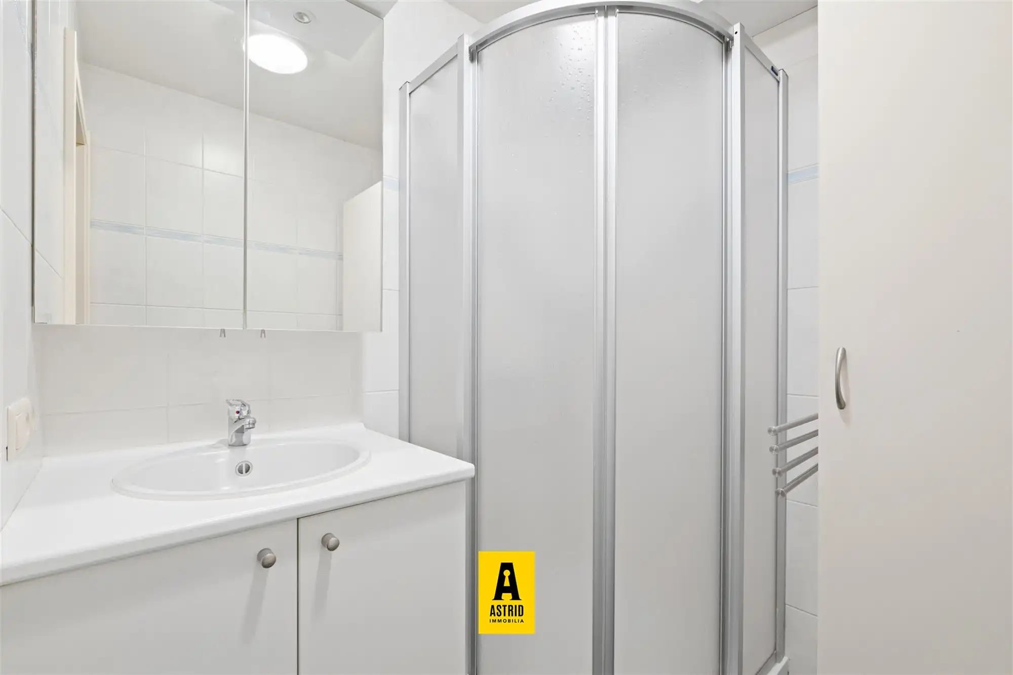 Studio met aparte slaaphoek op topligging! foto 10