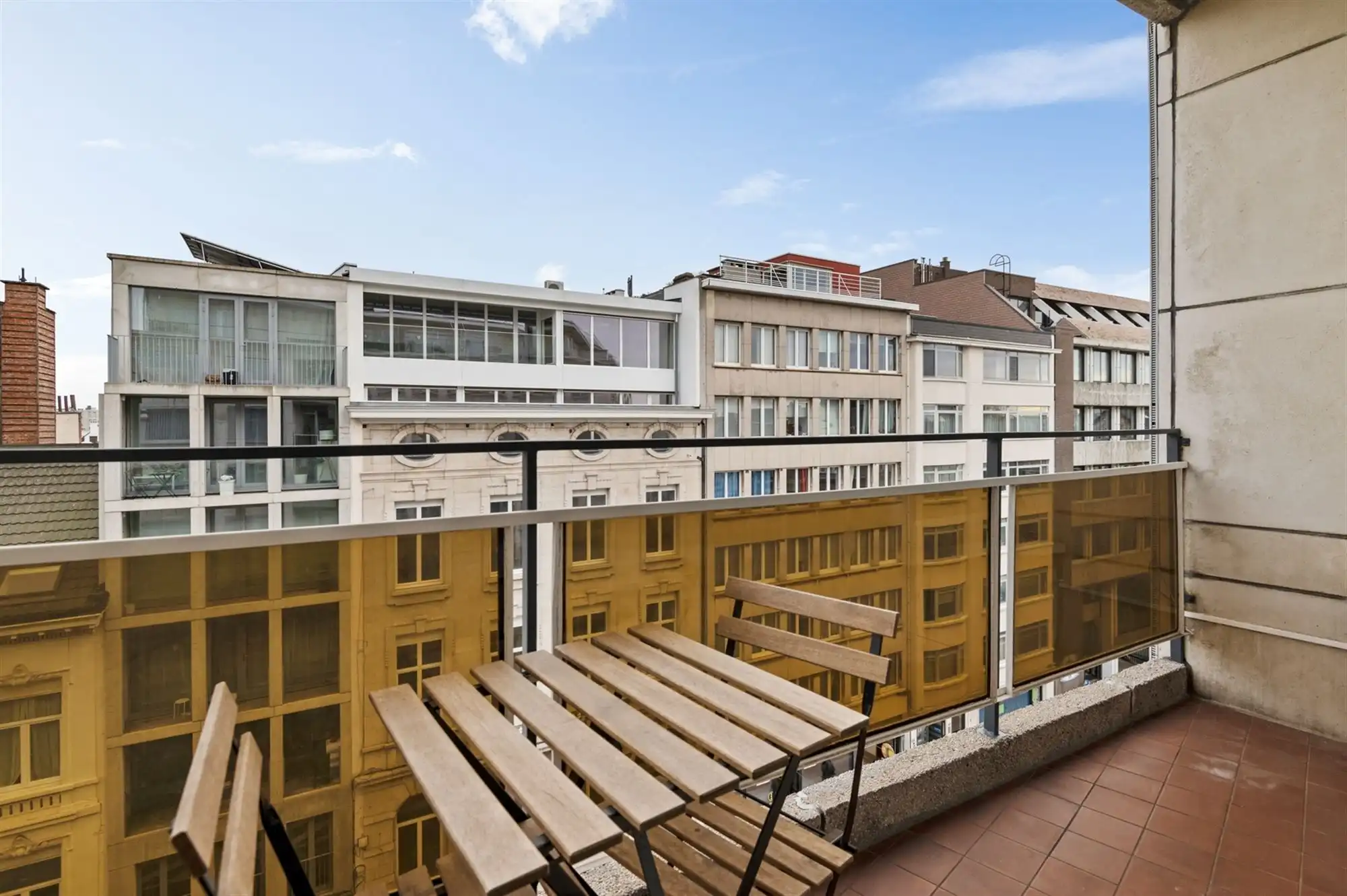 Modern vernieuwd 1-slpk appartement met frisse uitstraling foto 12