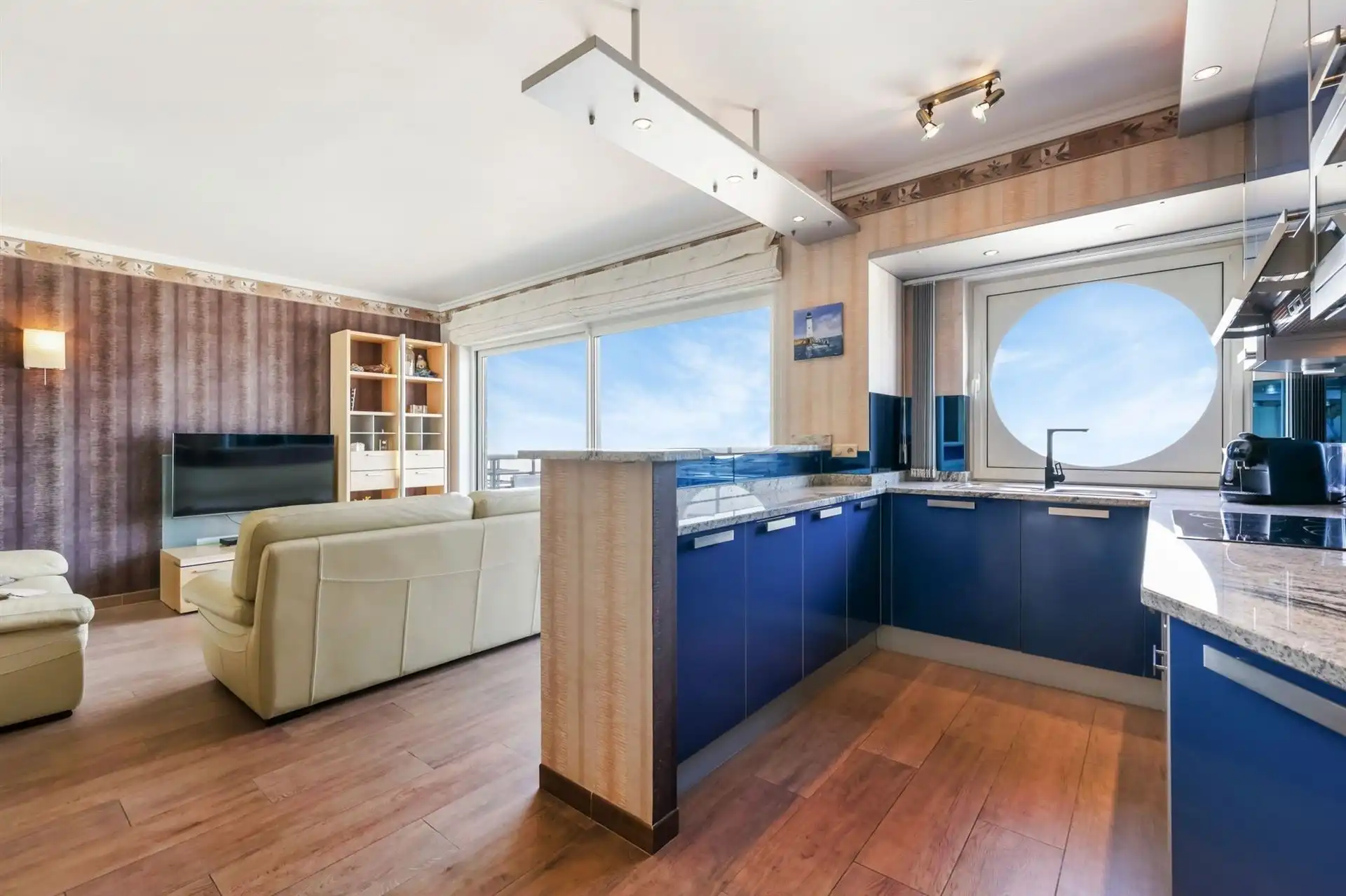 UNIEK ZEEZICHT / MOG. TOT PARKING  foto 6