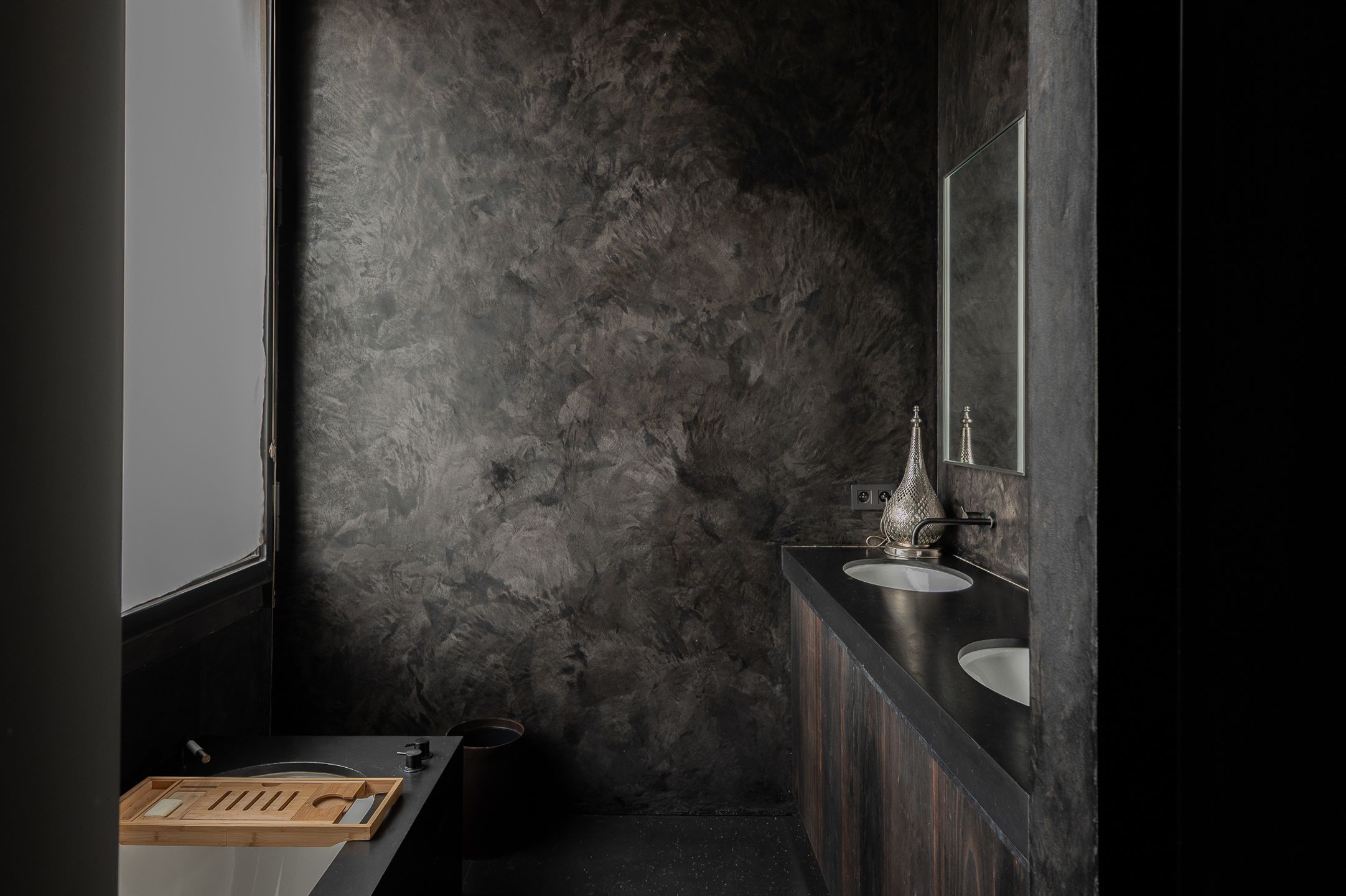 WIJNEGEM - Uitzonderlijk Vervoordt-appartement op Kanaalsite foto 16