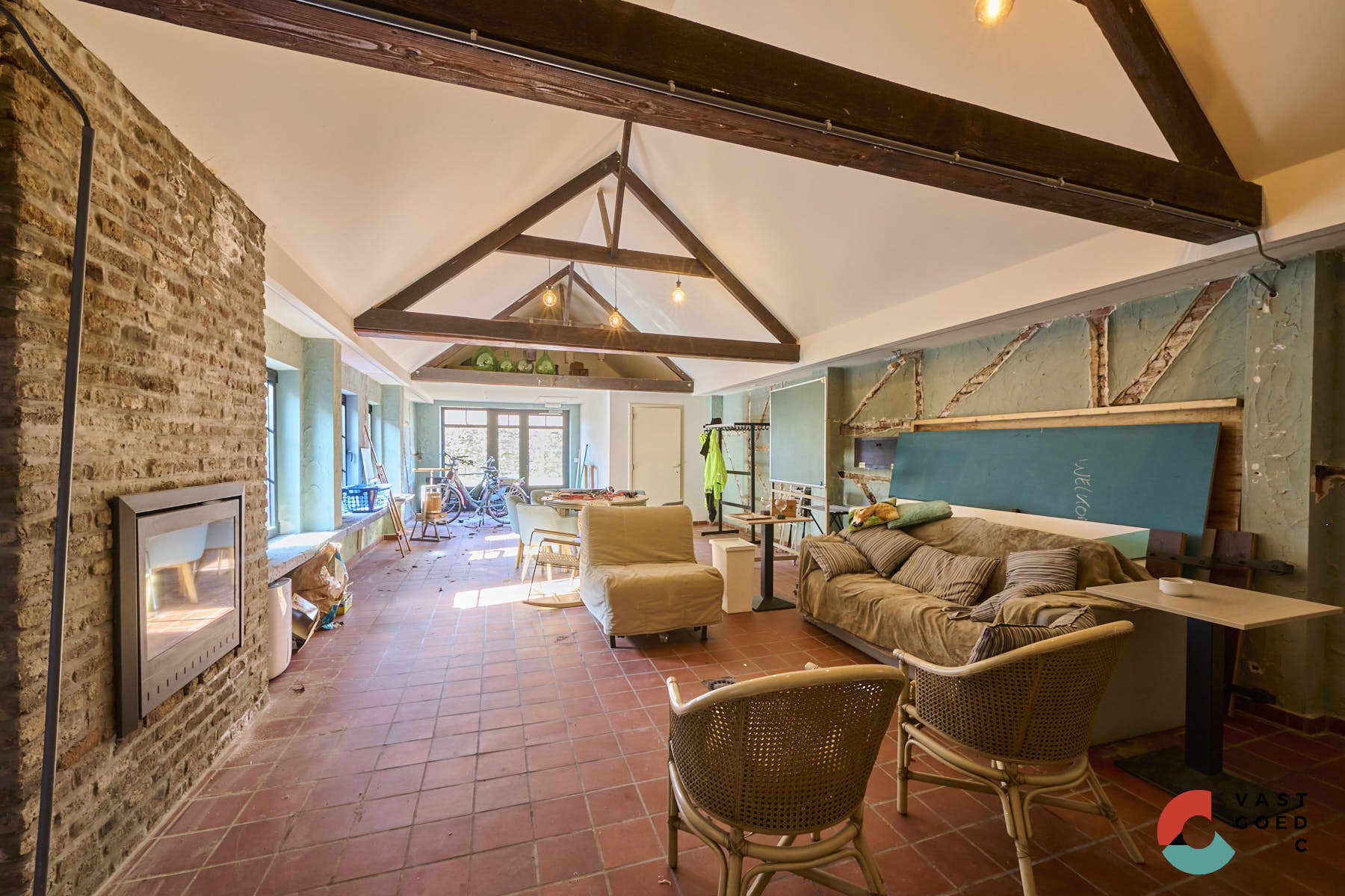 Rustig gelegen karaktervolle hoeve met zicht op de weilanden foto 25