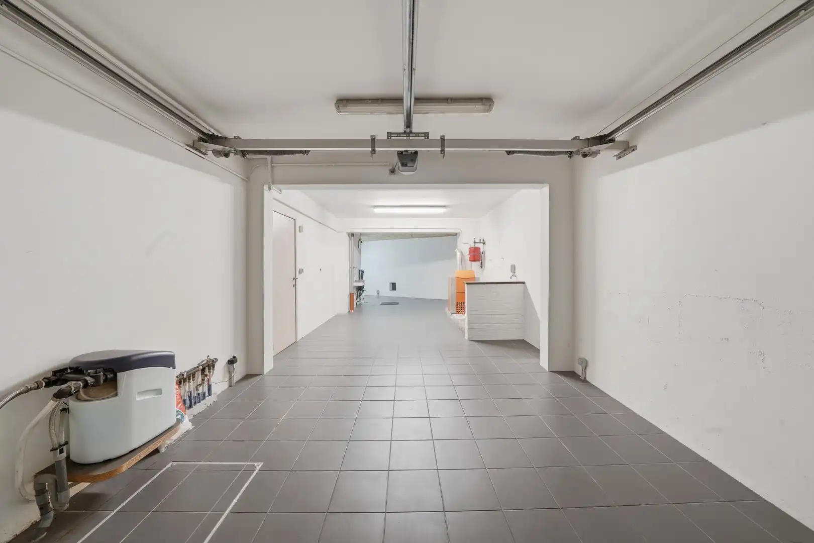 Volledig gerenoveerde bel-étage met ruime garage te Oostende foto 21