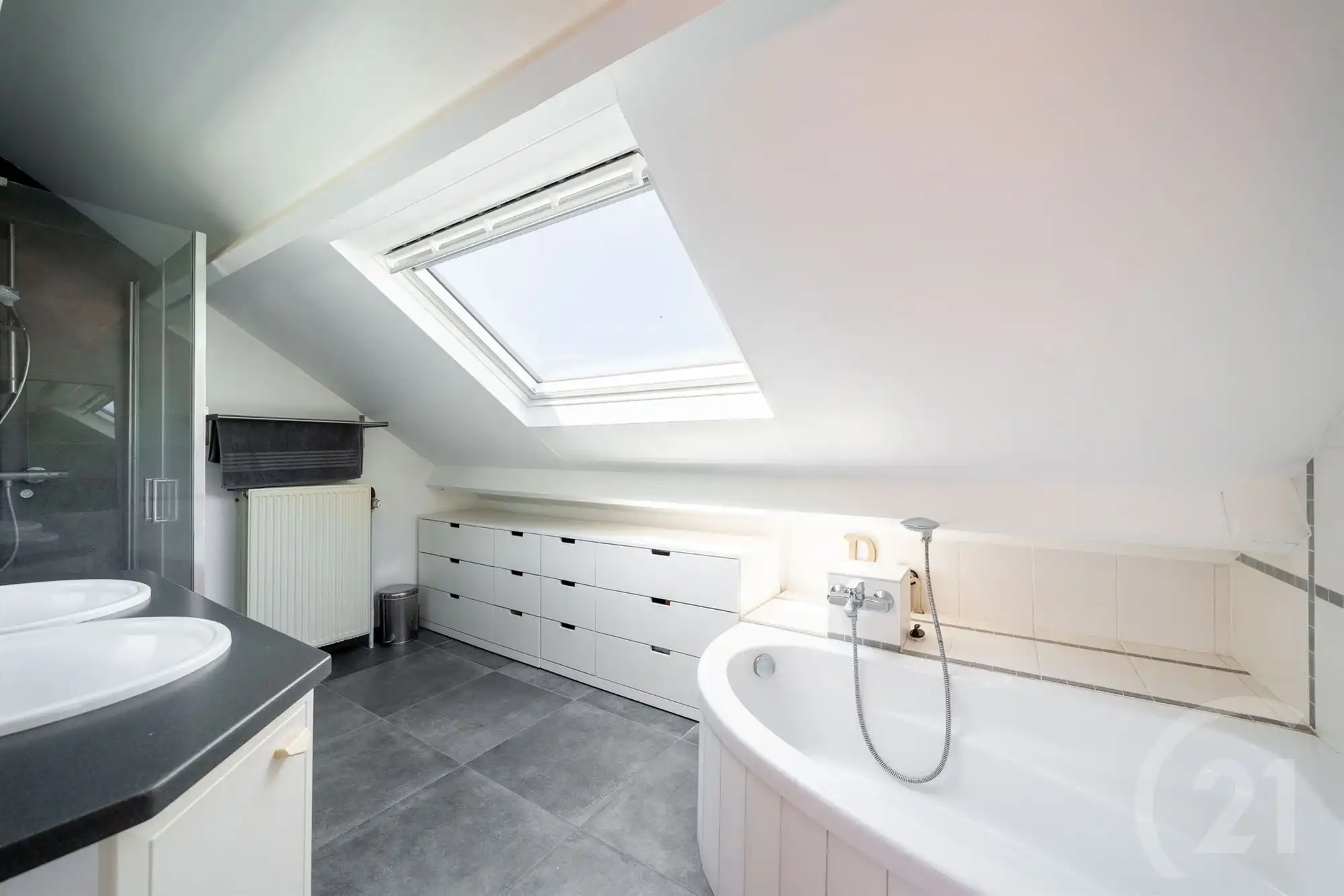 Landelijke woning op een prachtig perceel! foto 19