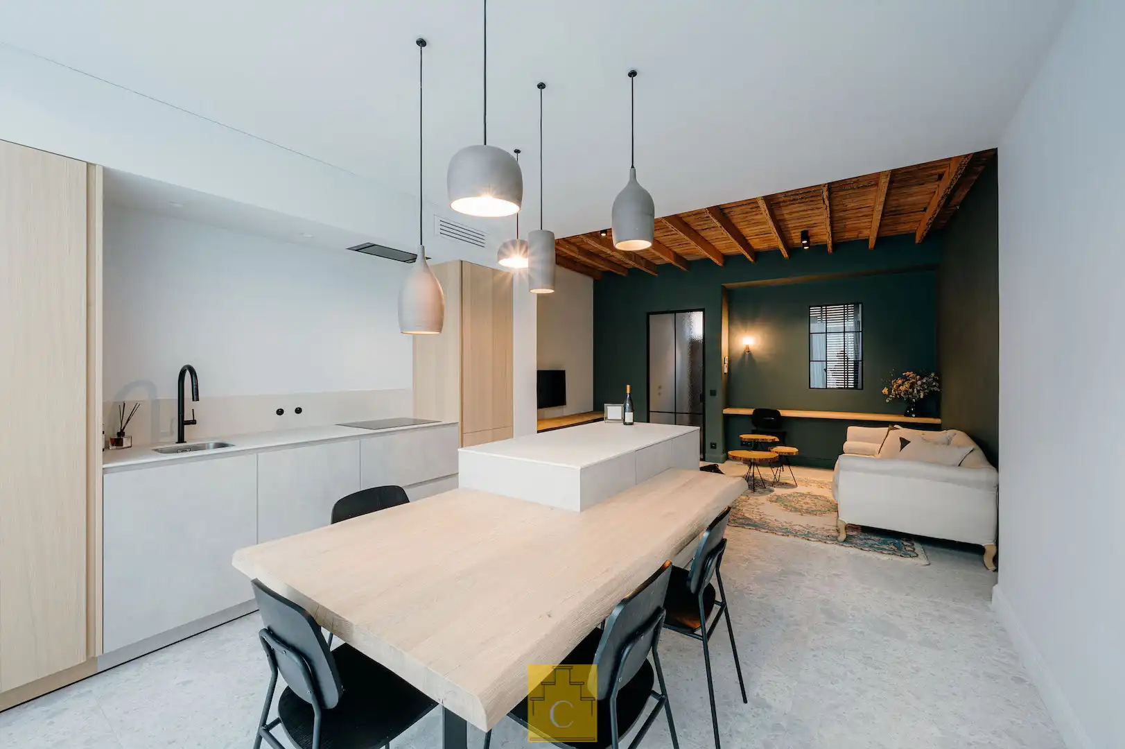 Trendy stadswoning te huur - mooi terras - nabij de Vesten foto {{pictureIndex}}