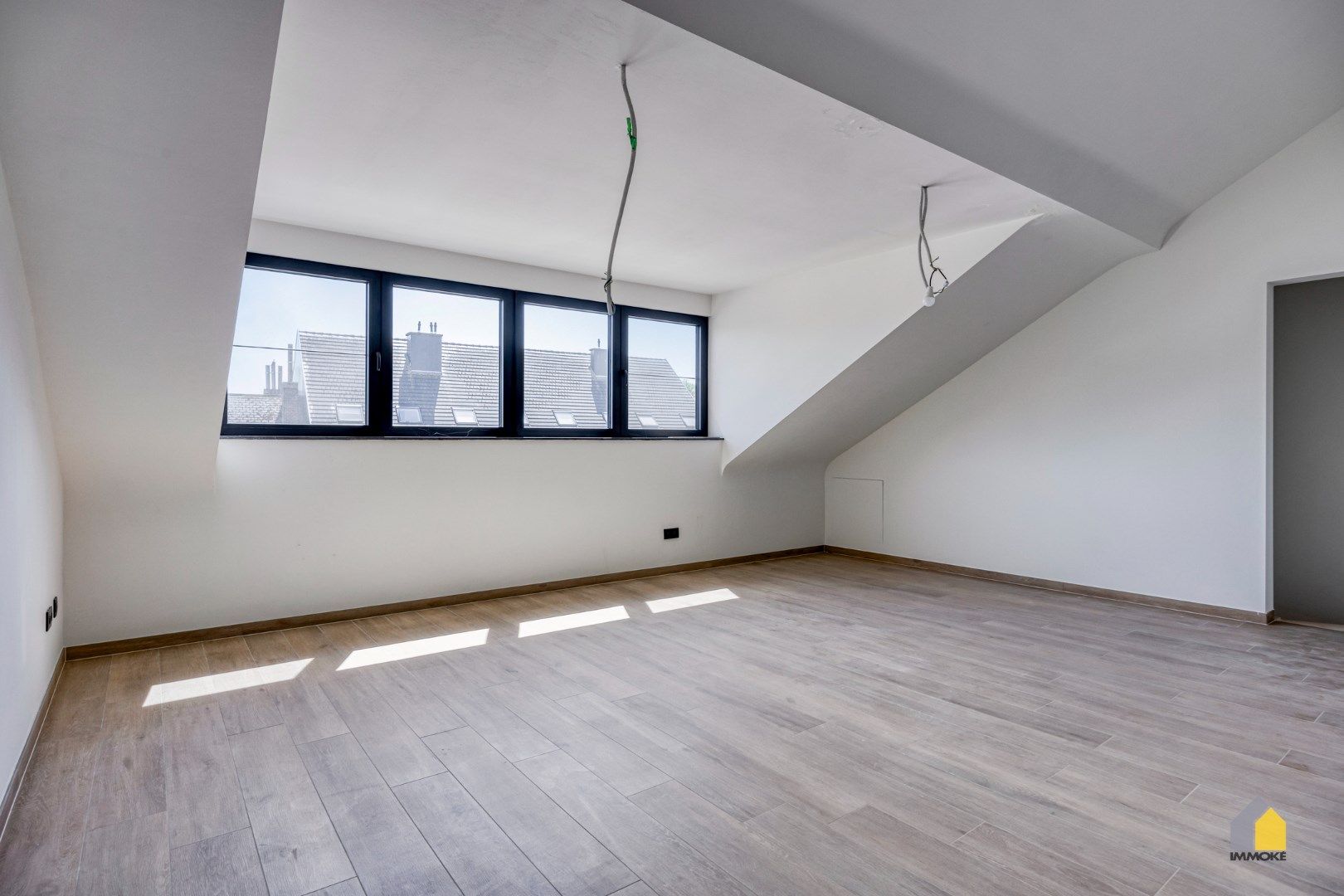 Energiezuinige patiowoning met 3 slpks, buro, hobbykamer en dubbele carport. foto 32