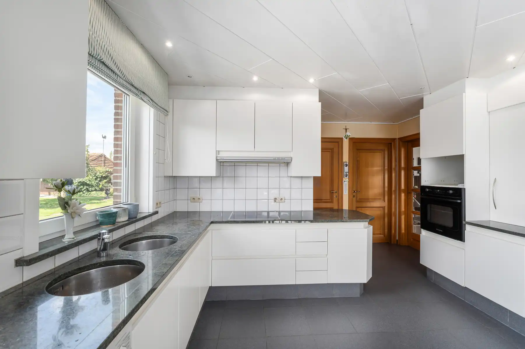 Landelijk gelegen woning op een perceel van 2788 m²  foto 11