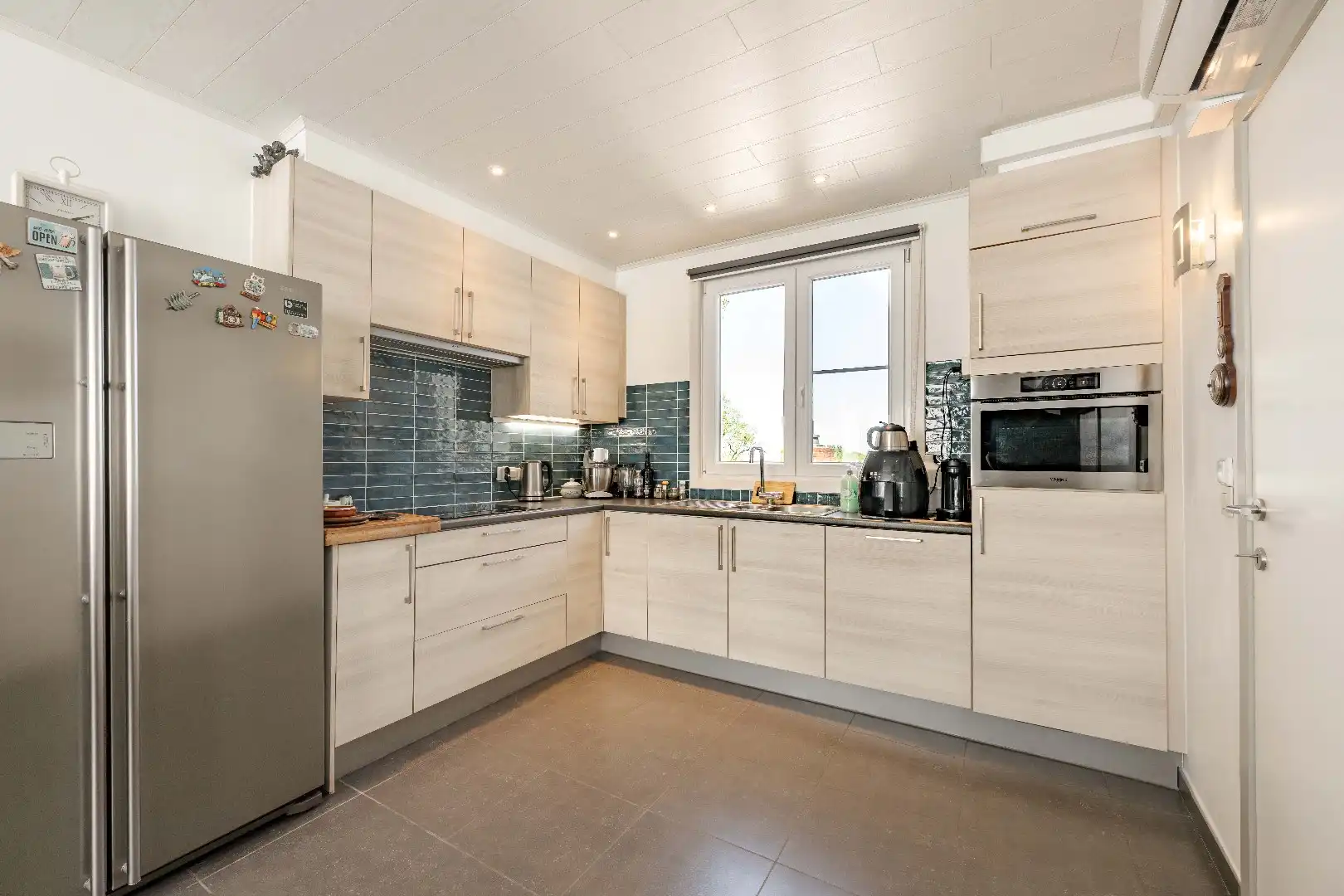 DUPLEX APPARTEMENT (104 m²) MET 2 SLPKS IN HARTJE TIELT foto 3