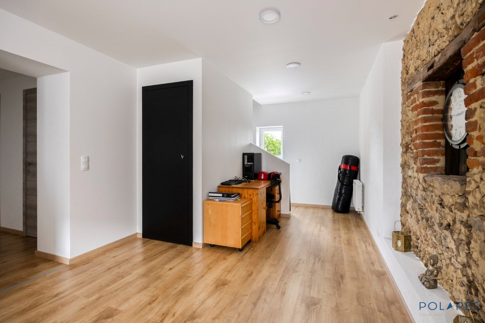 Karaktervolle, volledig gerenoveerde woning foto 16
