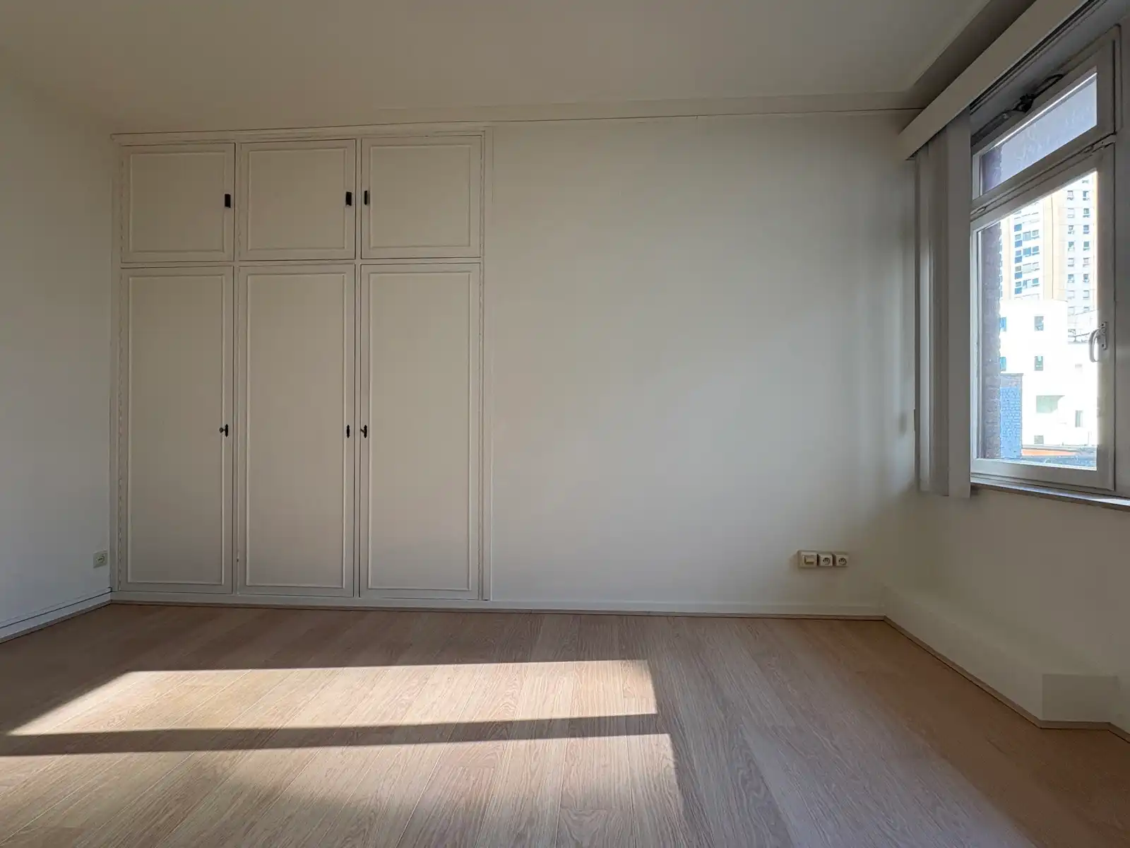 Groot appartement te huur met parking foto 6