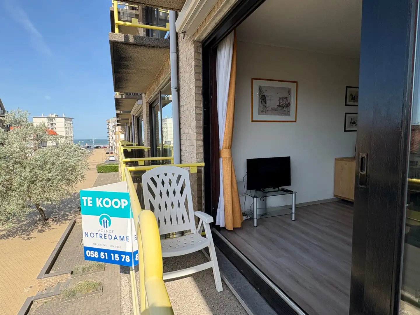 Vernieuwd appartement met zonnig terras met zeezicht  foto 2