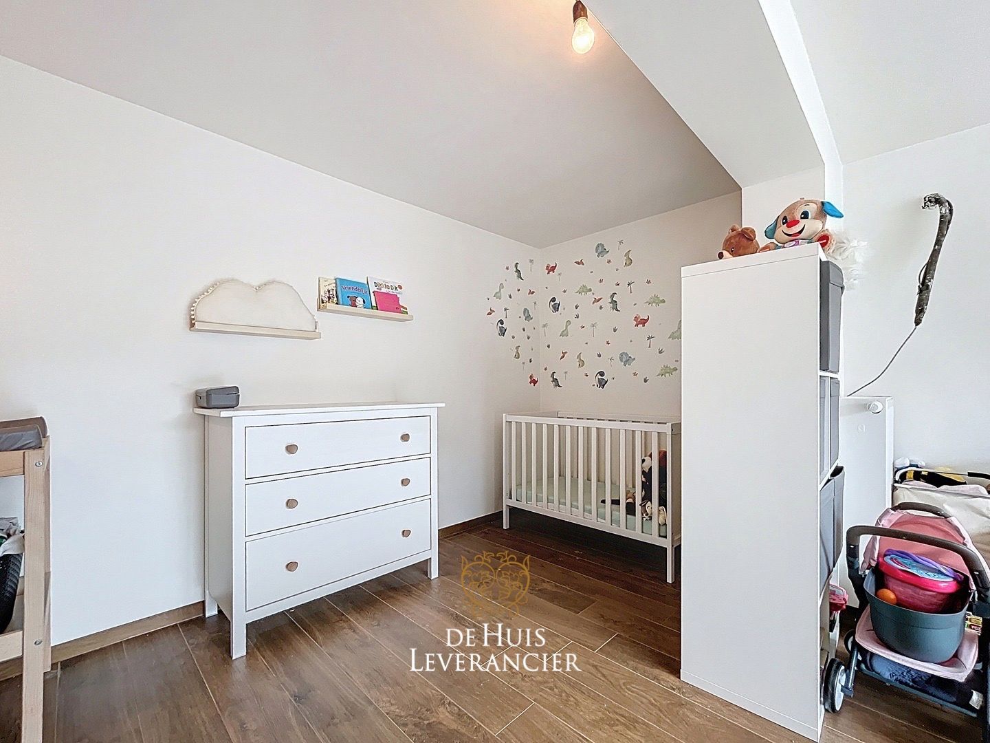 Instapklaar pareltje in Kontich Kazerne te koop, rustig gelegen bel-etage mét tuin foto 26
