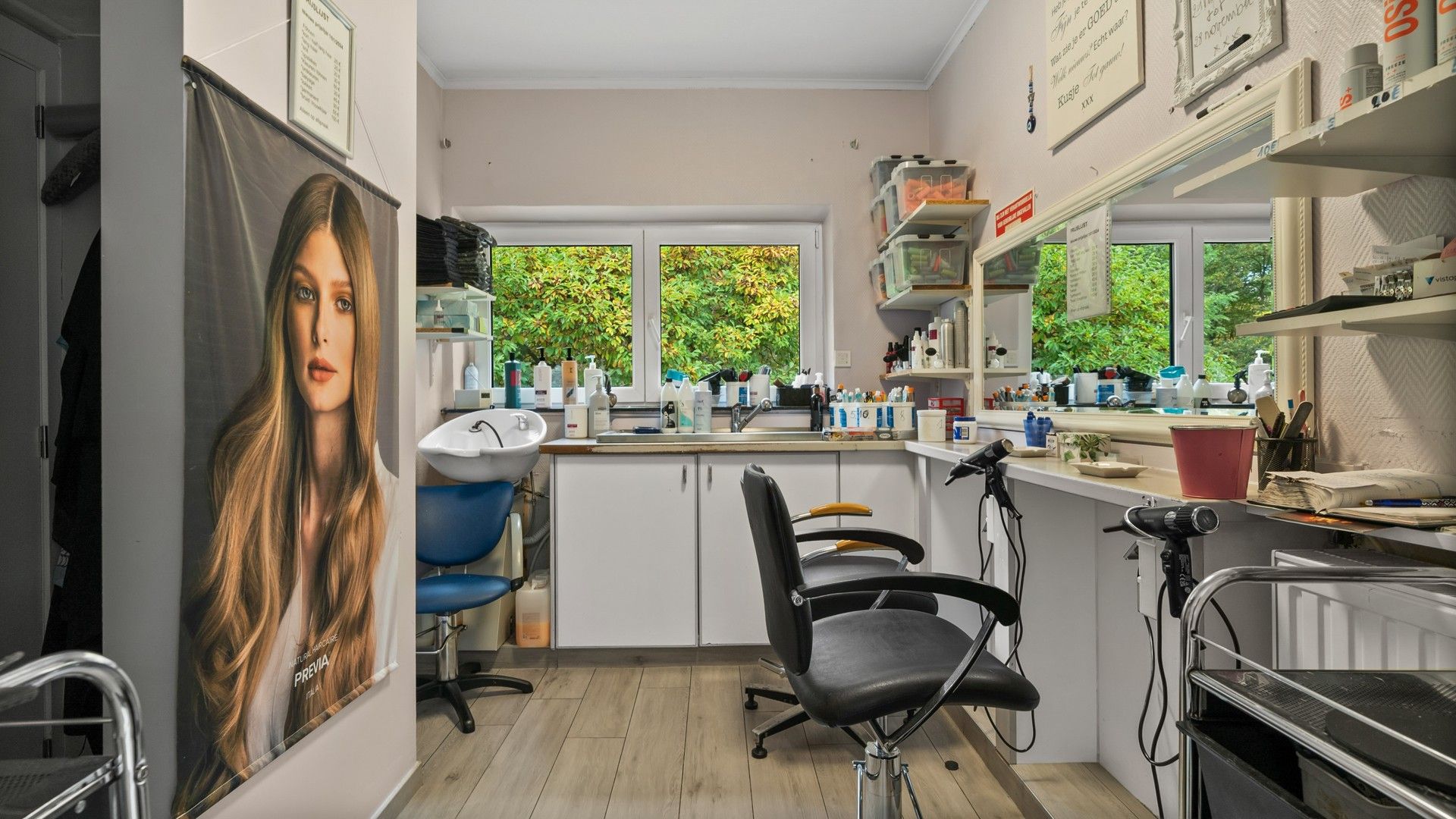 Instapklare woning met 3 slpkrs en kappersruimte te Genk foto 7