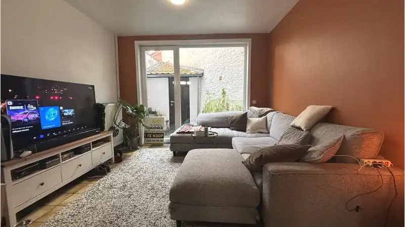 Comfortabele 2-slaapkamerwoning met stadsterrasje te koop in Brugge foto 4