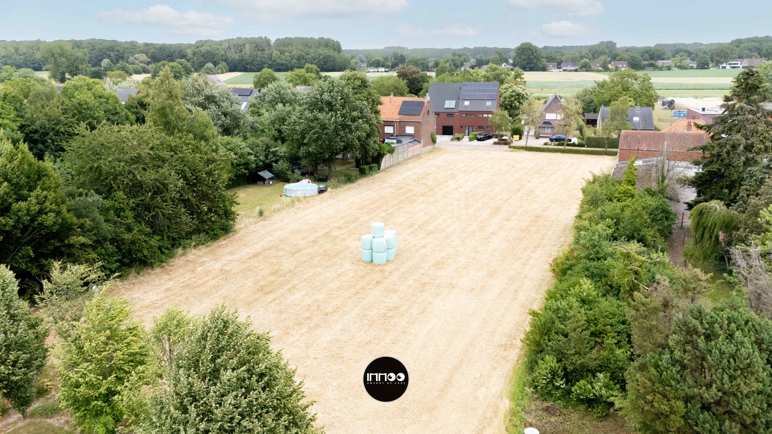 Grond te koop foto {{pictureIndex}}