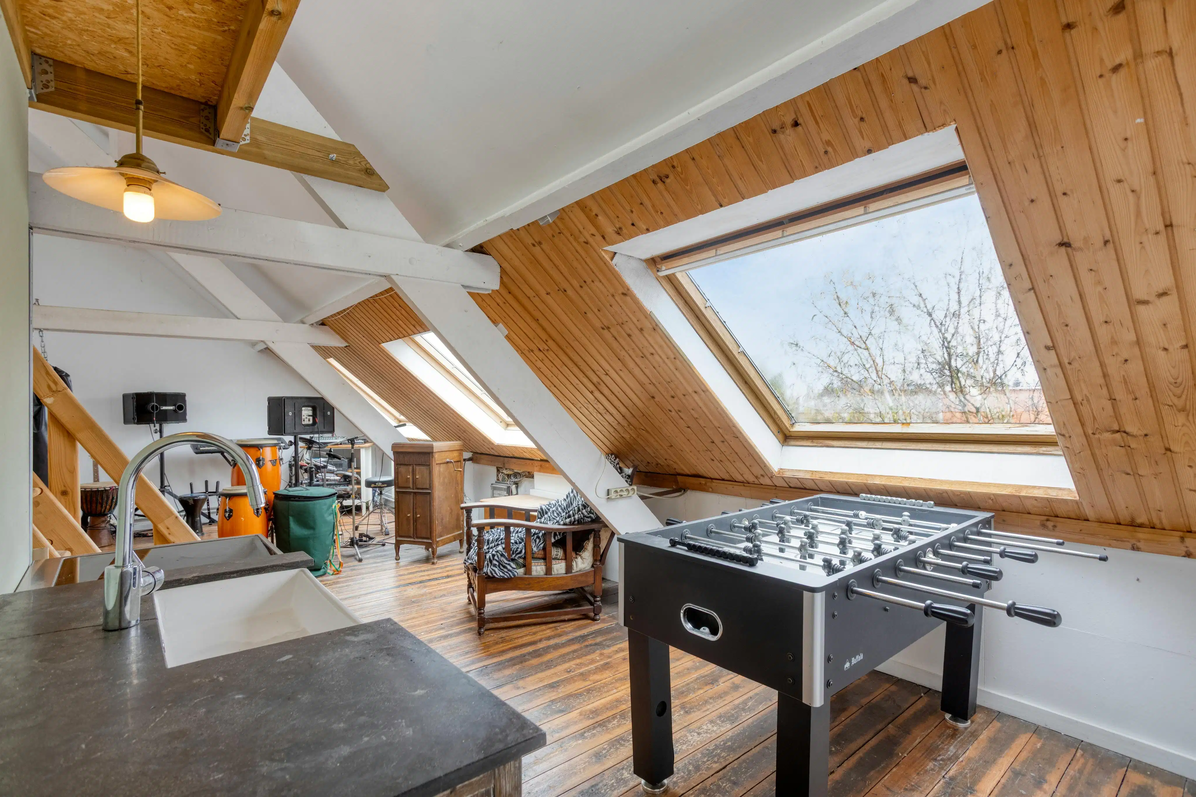 Karaktervolle woning met 6 slaapkamers te koop in Kontich foto 37