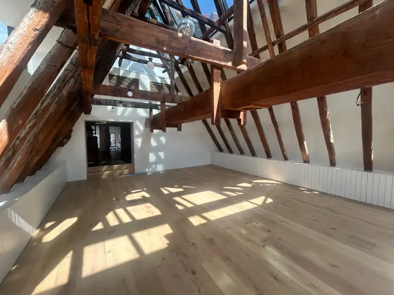 Stijlvol kantoor van 240 m² in historisch pand aan de Vrijdagmarkt foto 4