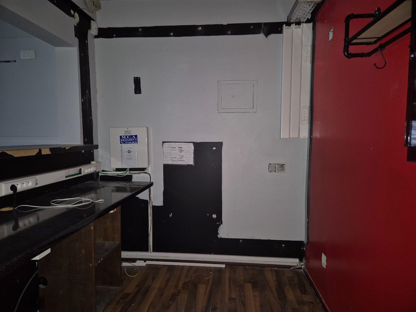 Handelszaak op toplocatie met paring in Maasmechelen  foto 5