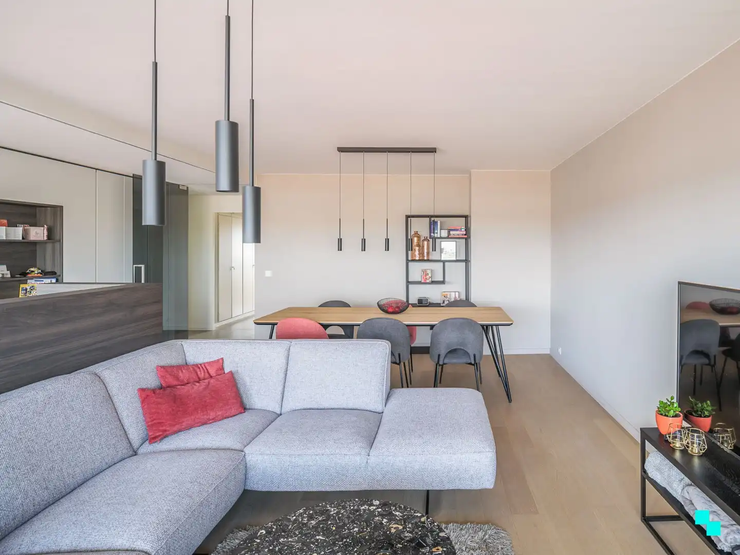 Stijlvol appartement nabij de Sint-Lievenspoort foto 12