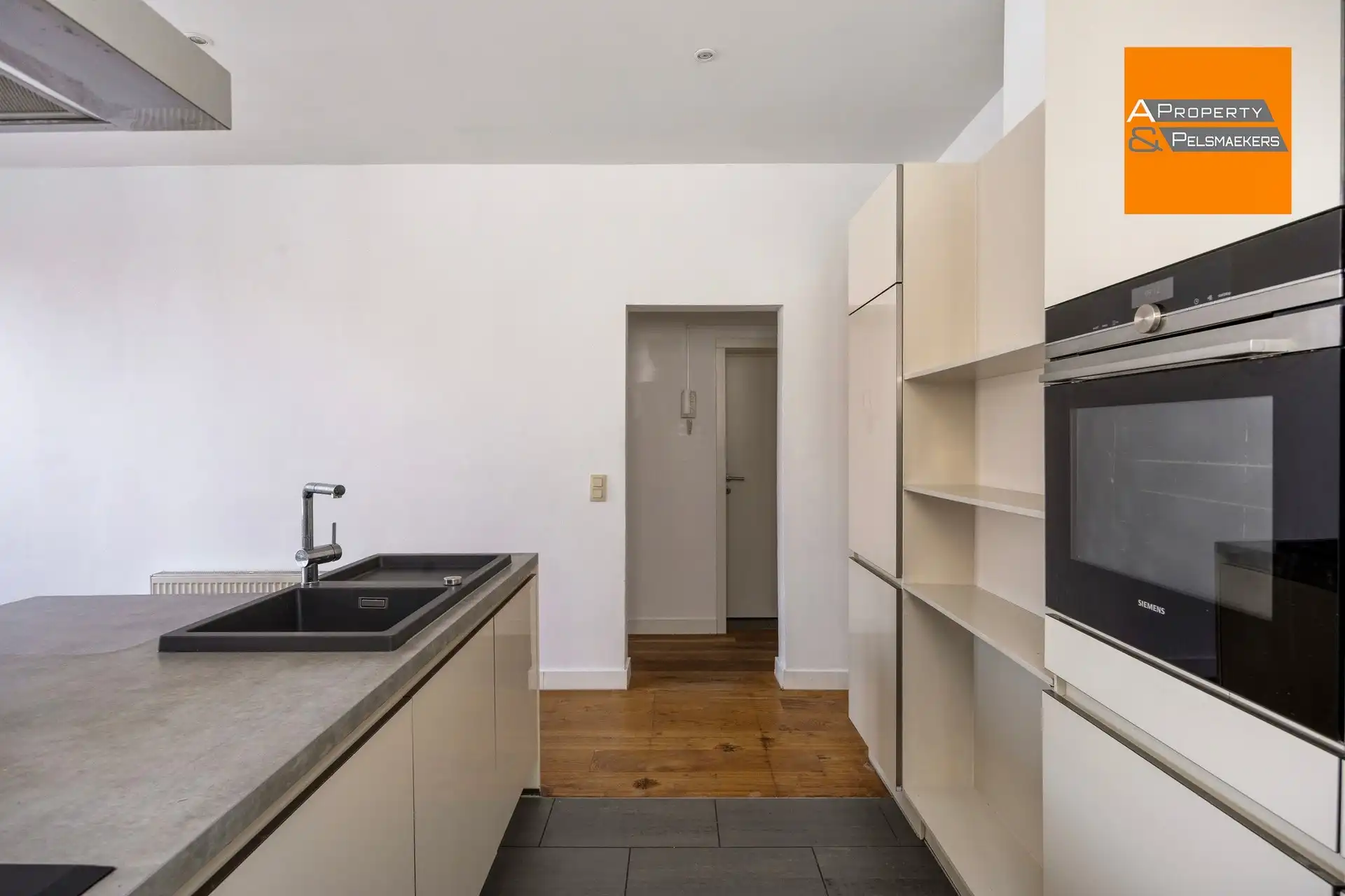 Instapklaar 1-slaapkamerappartement met open leefruimte foto 7