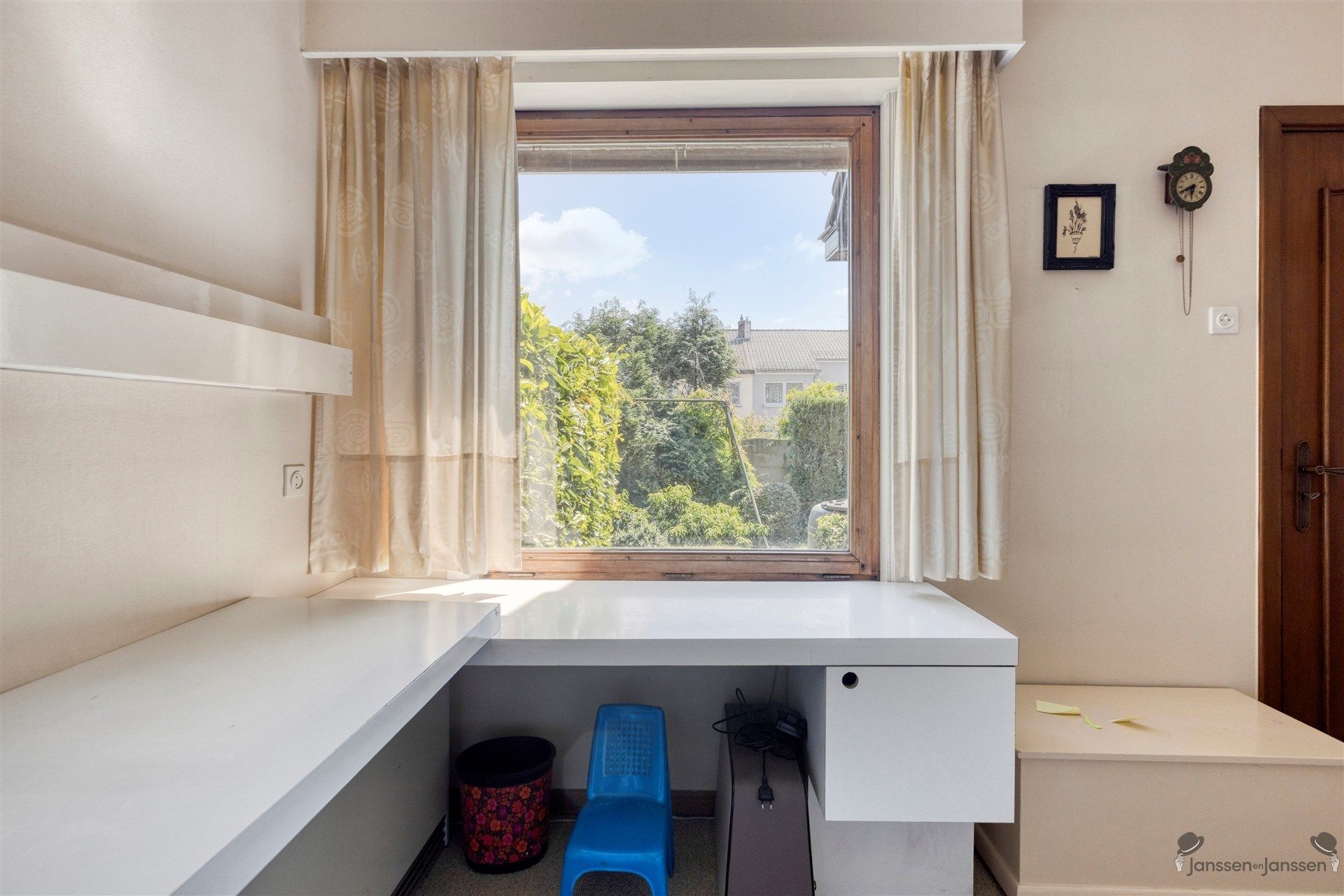 Karaktervolle gezinswoning met 5 slaapkamers en eindeloos potentieel te Leopoldsburg foto 11