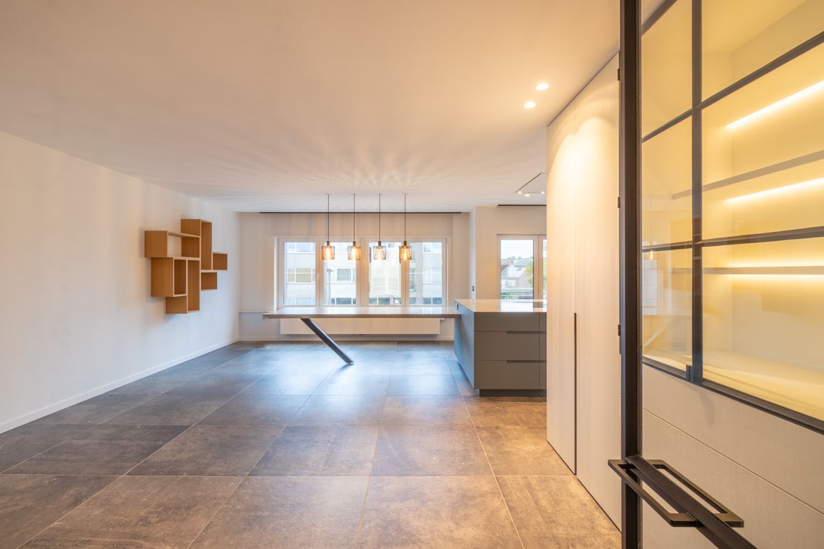 Instapklaar 2 slaapkamerappartement in Mortsel foto 5