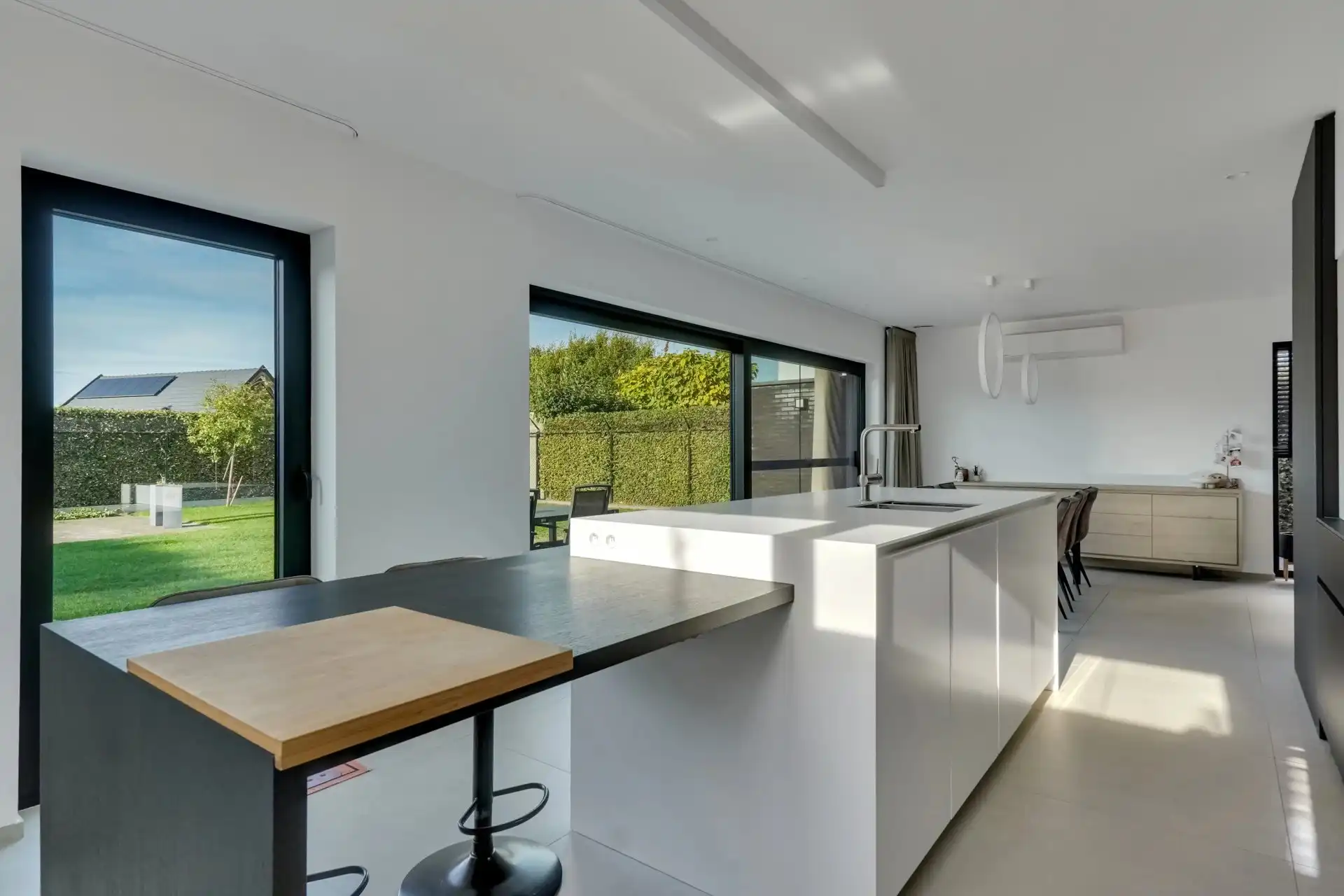 Moderne, energiezuinige gezinswoning met 4 slaapkamers foto 10