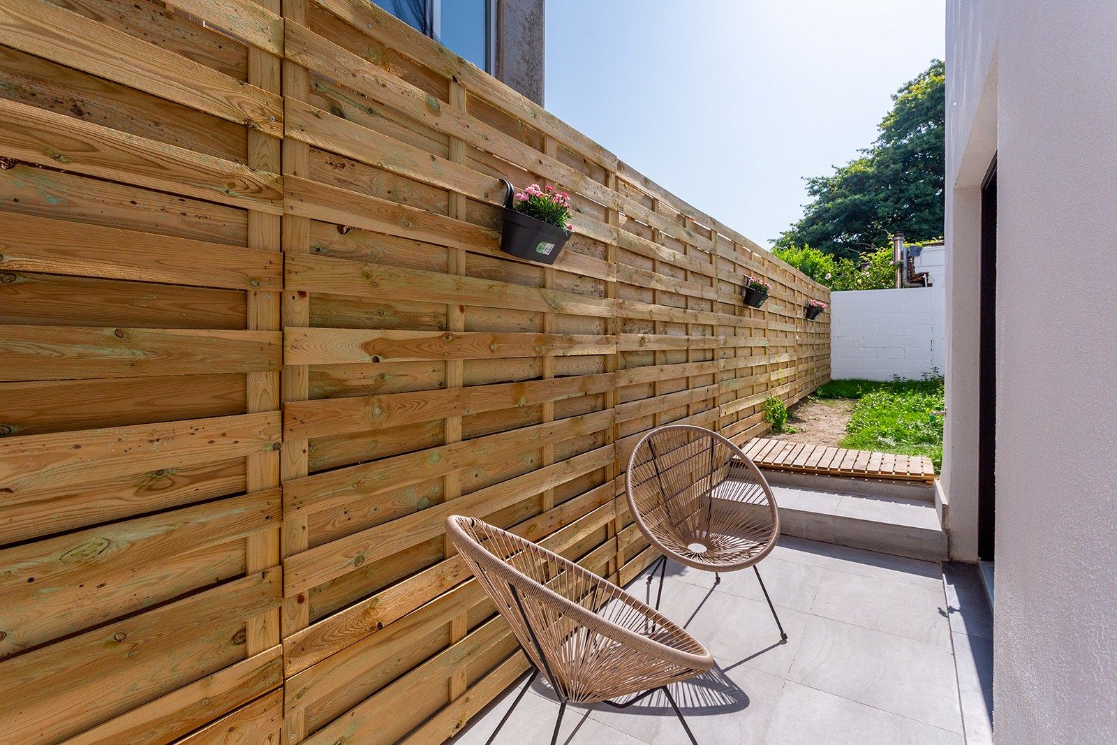 Tiptop gerenoveerde woning met tuin foto 5