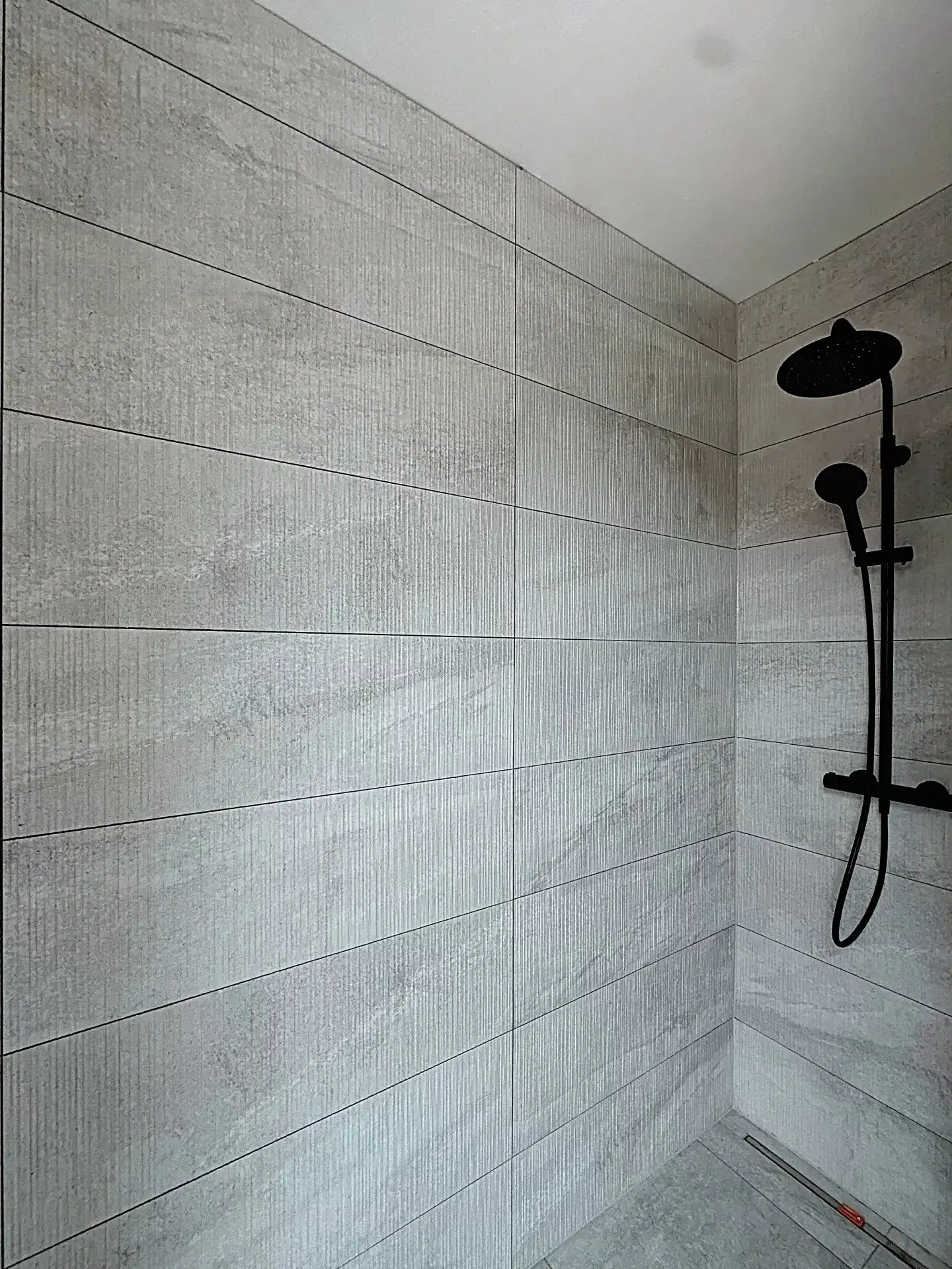 Moderne BEN-woning met 3 slaapkamers en een carport op een mooi perceel. foto 25