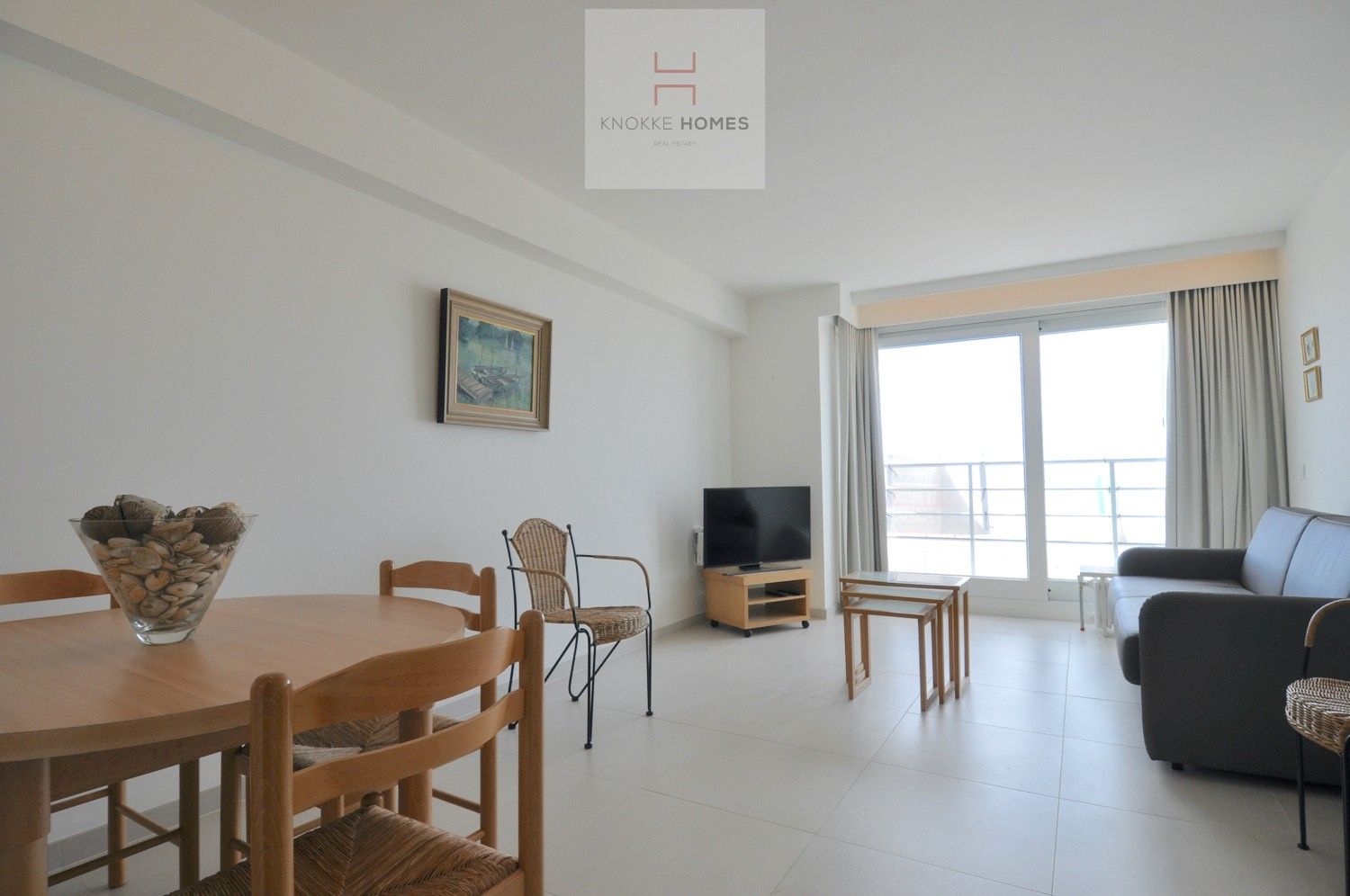 Ruime studio met prachtig zeezicht foto 3