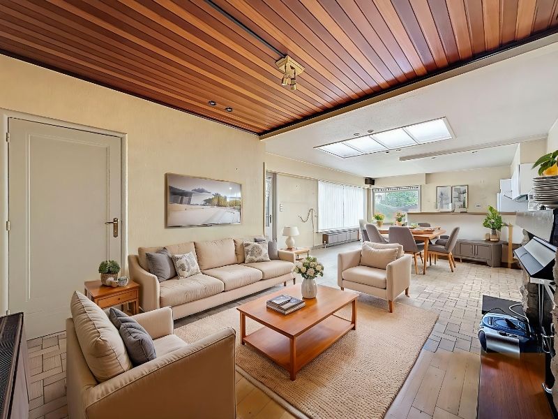 Te koop: ruime woning met veel mogelijkheden in Marke! foto 3