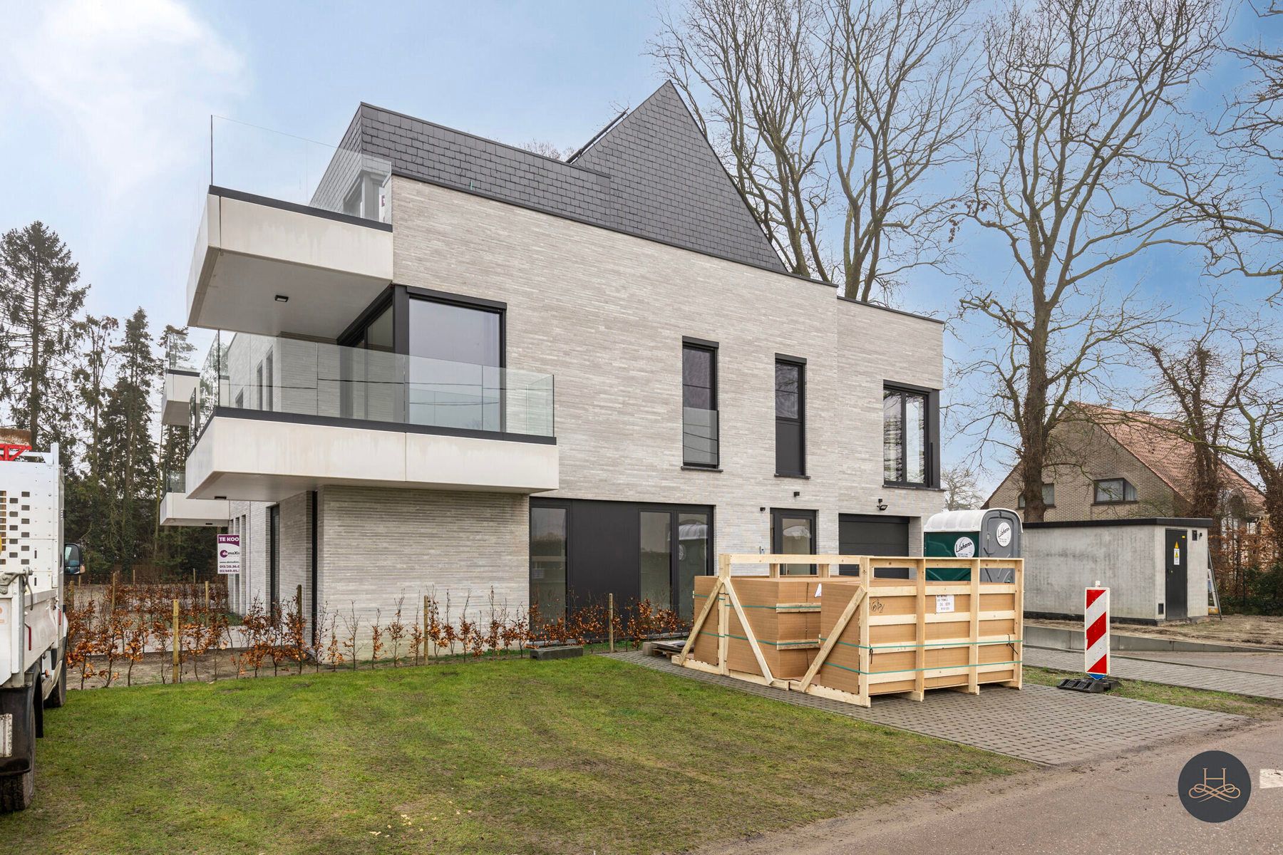 Ruim BEN appartement met 3 slaapkamers foto {{pictureIndex}}