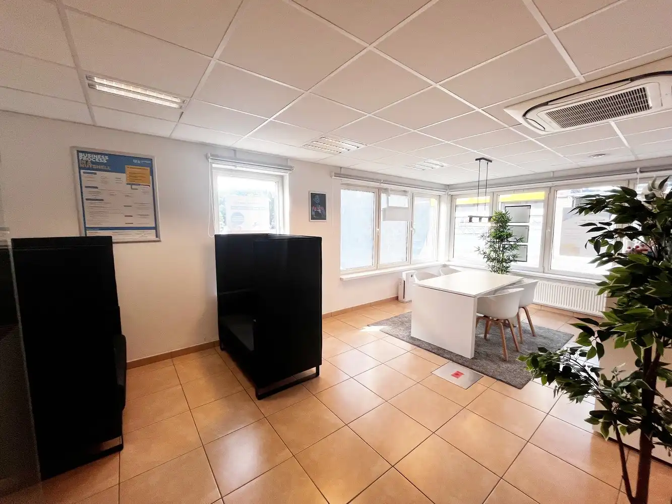 Uitzonderlijk hoekpand: modern commercieel gebouw op strategische zichtlocatie in Aalst foto 5