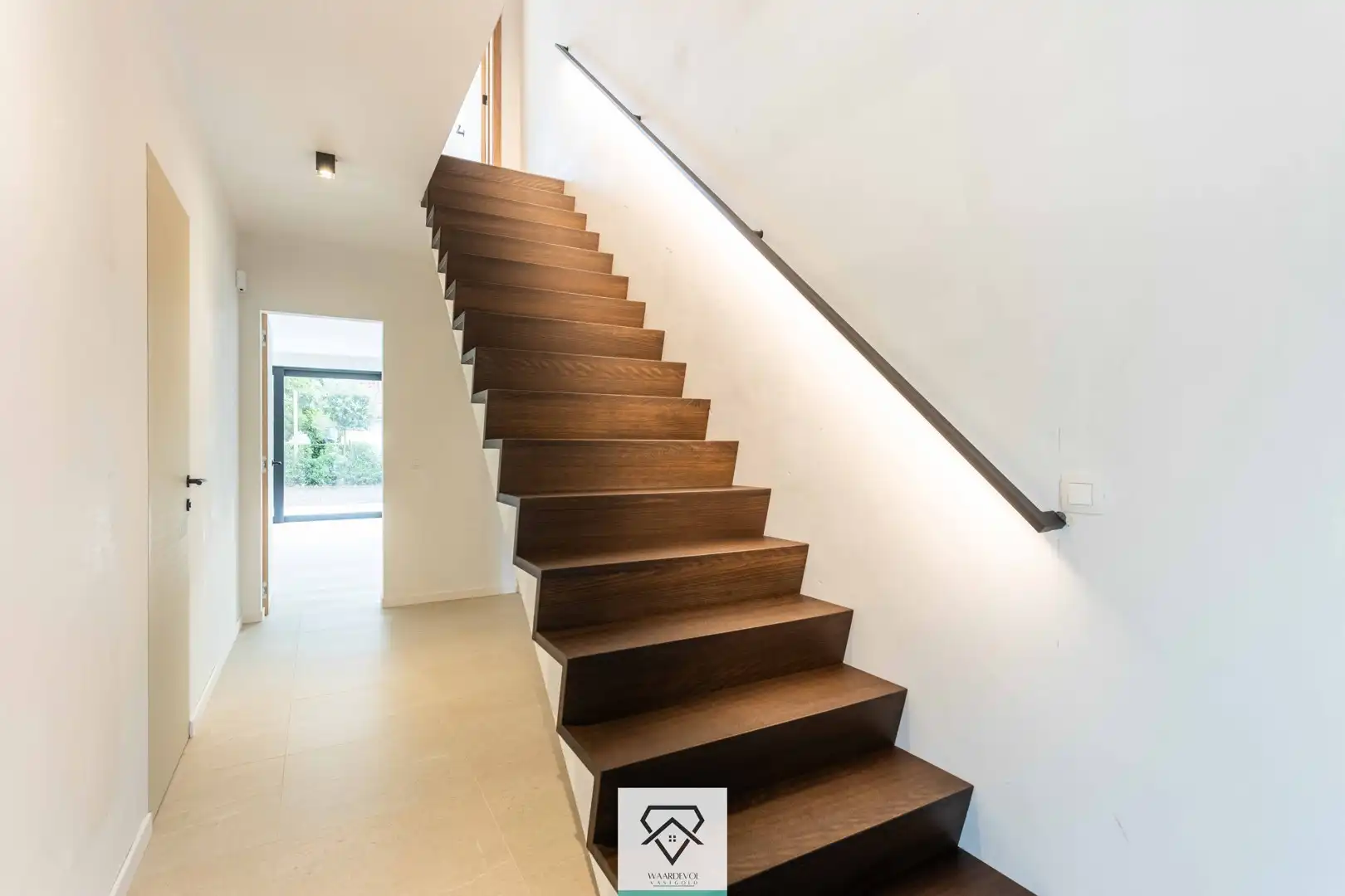 Moderne halfopen BEN-nieuwbouwwoning in Machelen-aan-de-Leie – volledig af te werken naar uw smaak! LAATSTE TE KOOP foto 5