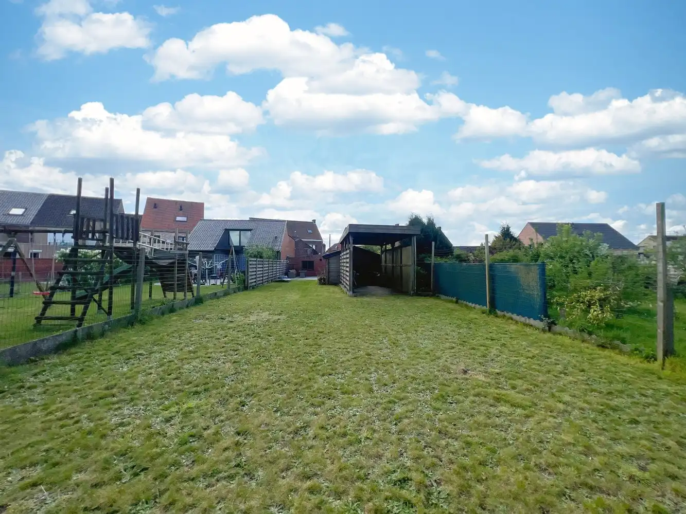 Instapklare gezinswoning (4 slpks) +zonnige tuin 777m²! foto 17