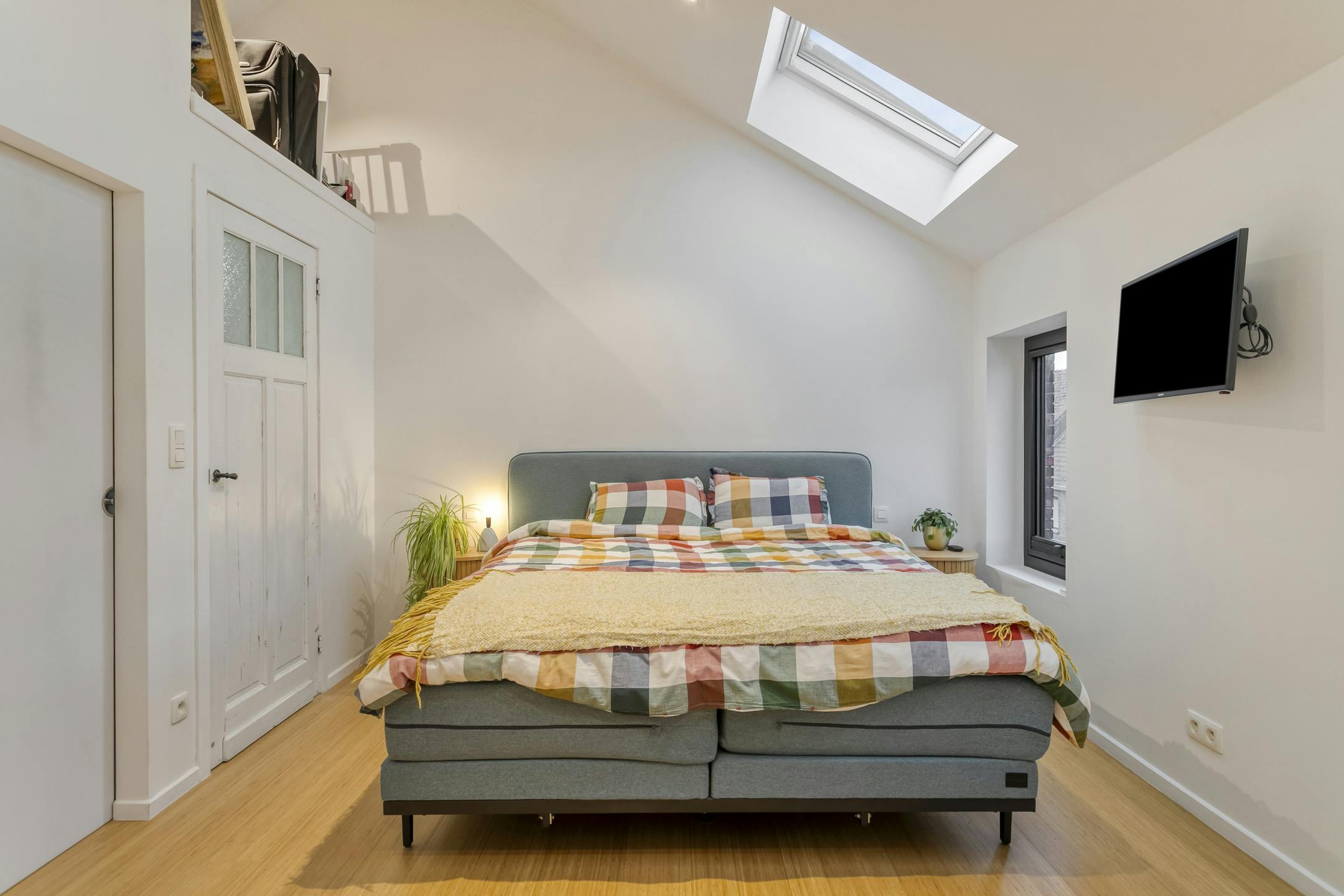 Huis met 3 slaapkamers en stadstuin (215m2) te Sint-Kruis (Brugge) foto 14