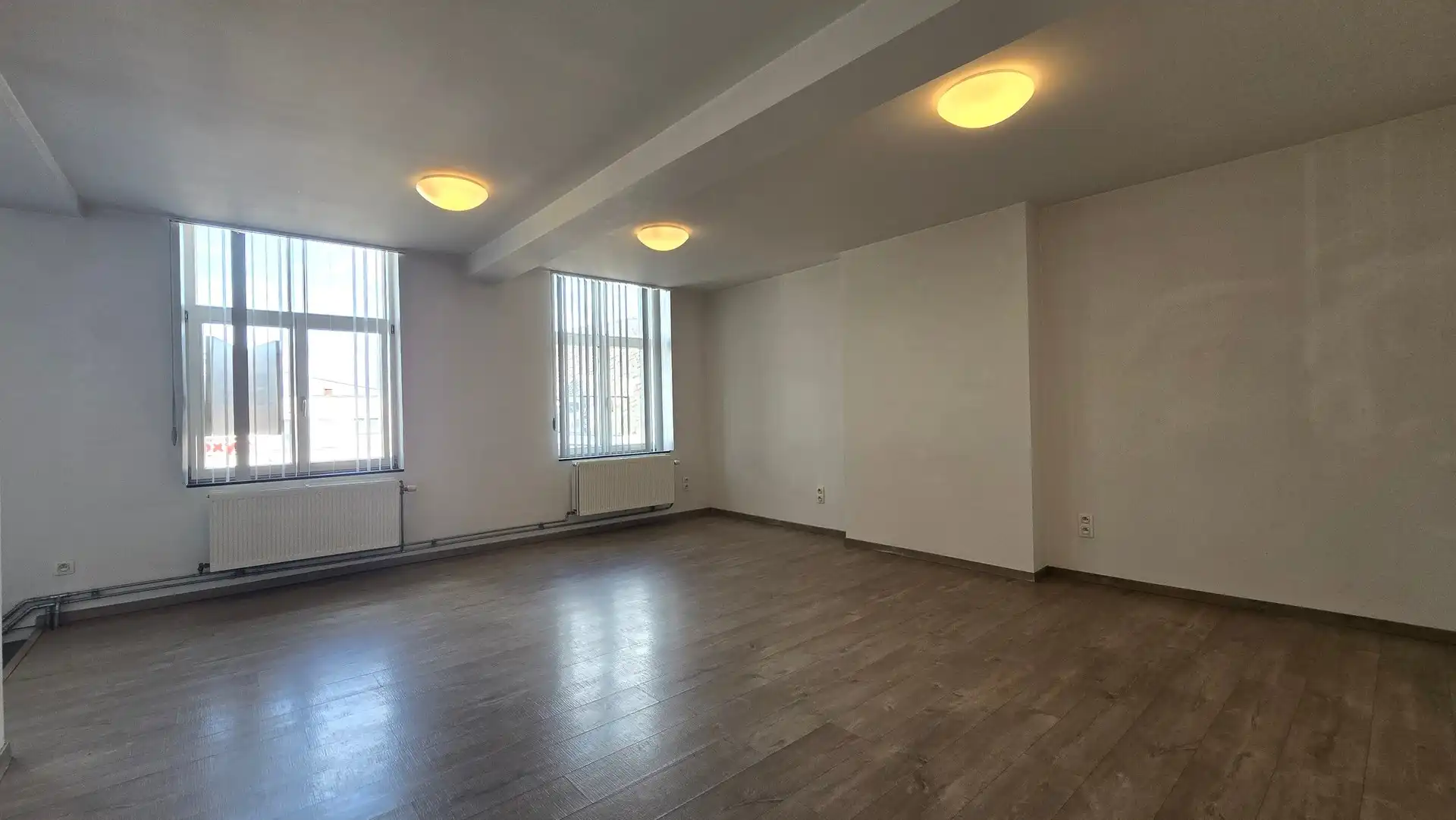 Compleet gerenoveerd appartement met 2 slaapkamers te Meerbeek foto 6