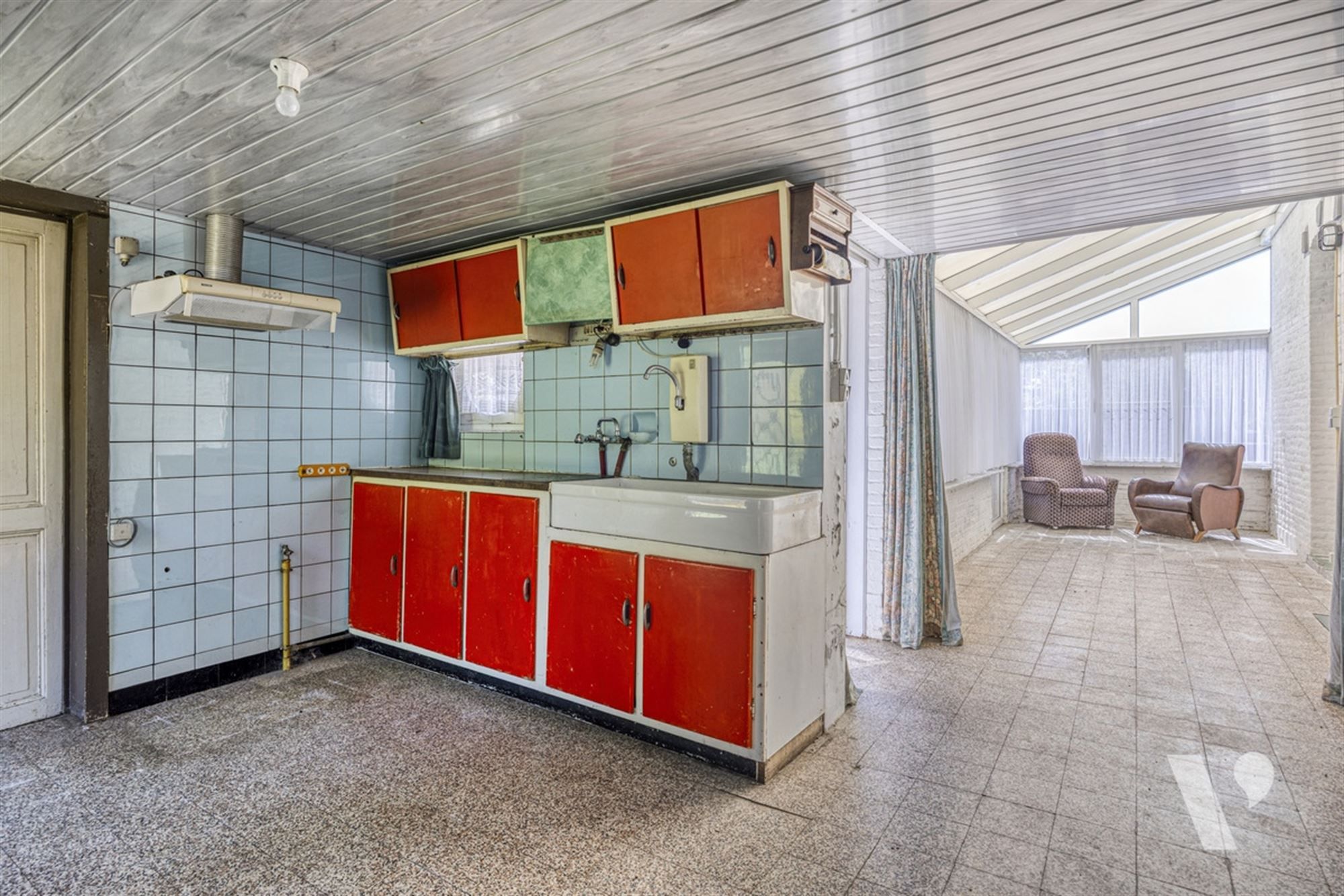 Statige woning met bijgebouw, tuin en weiland op 61a87ca foto 14