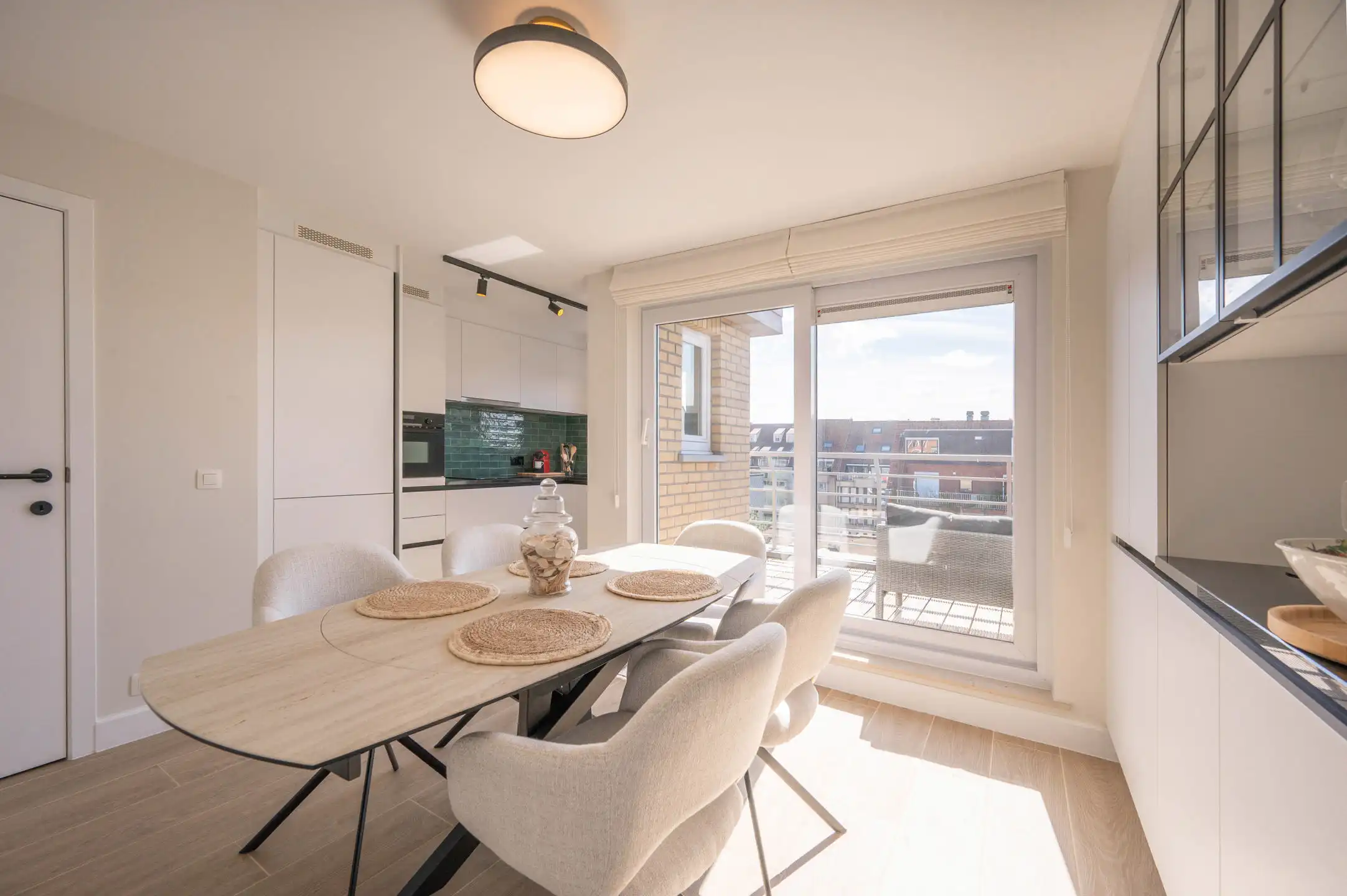 Duplex penthouse met zijdelings zeezicht en royale terrassen foto 5