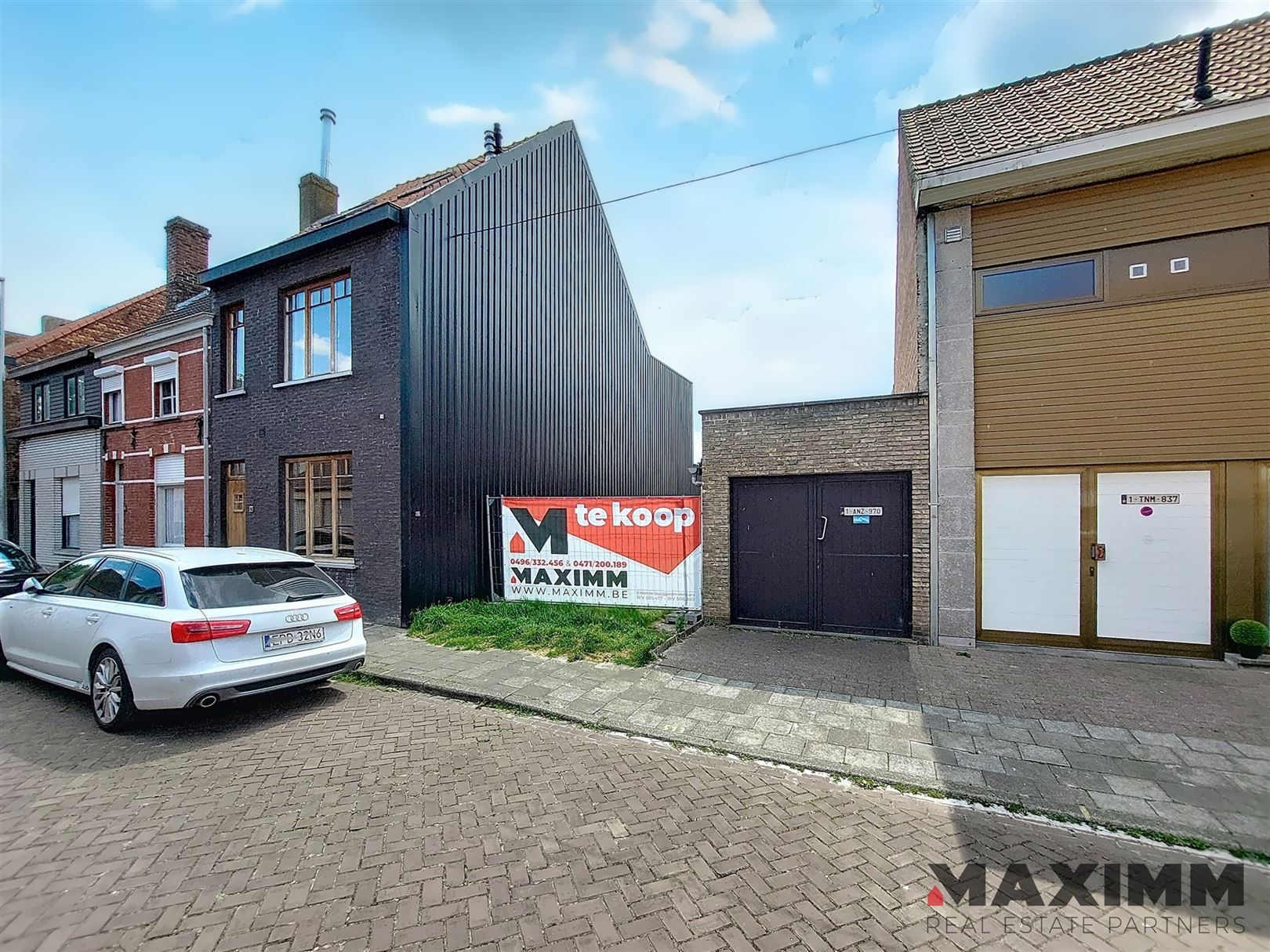 Bouwgrond met goedgekeurde BOUWVERGUNNING foto 2