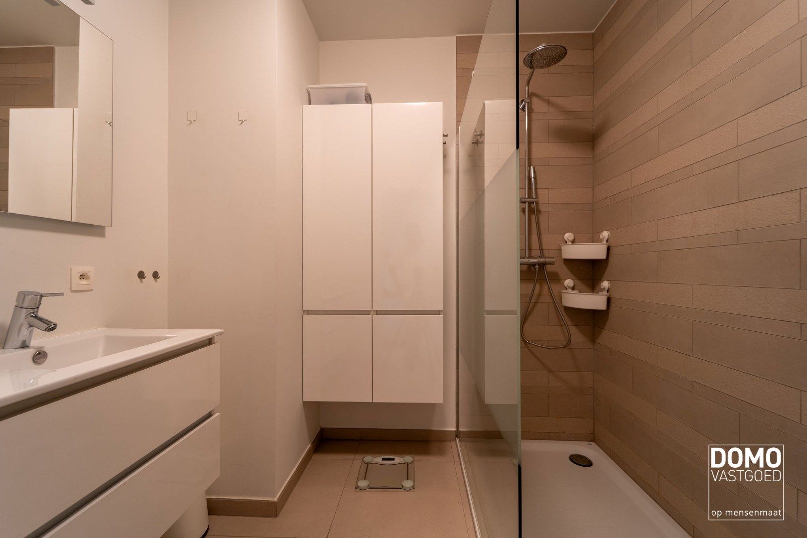 Wonen met zicht op het water – een oase van rust vlak bij het bruisende centrum van Hasselt. foto 17
