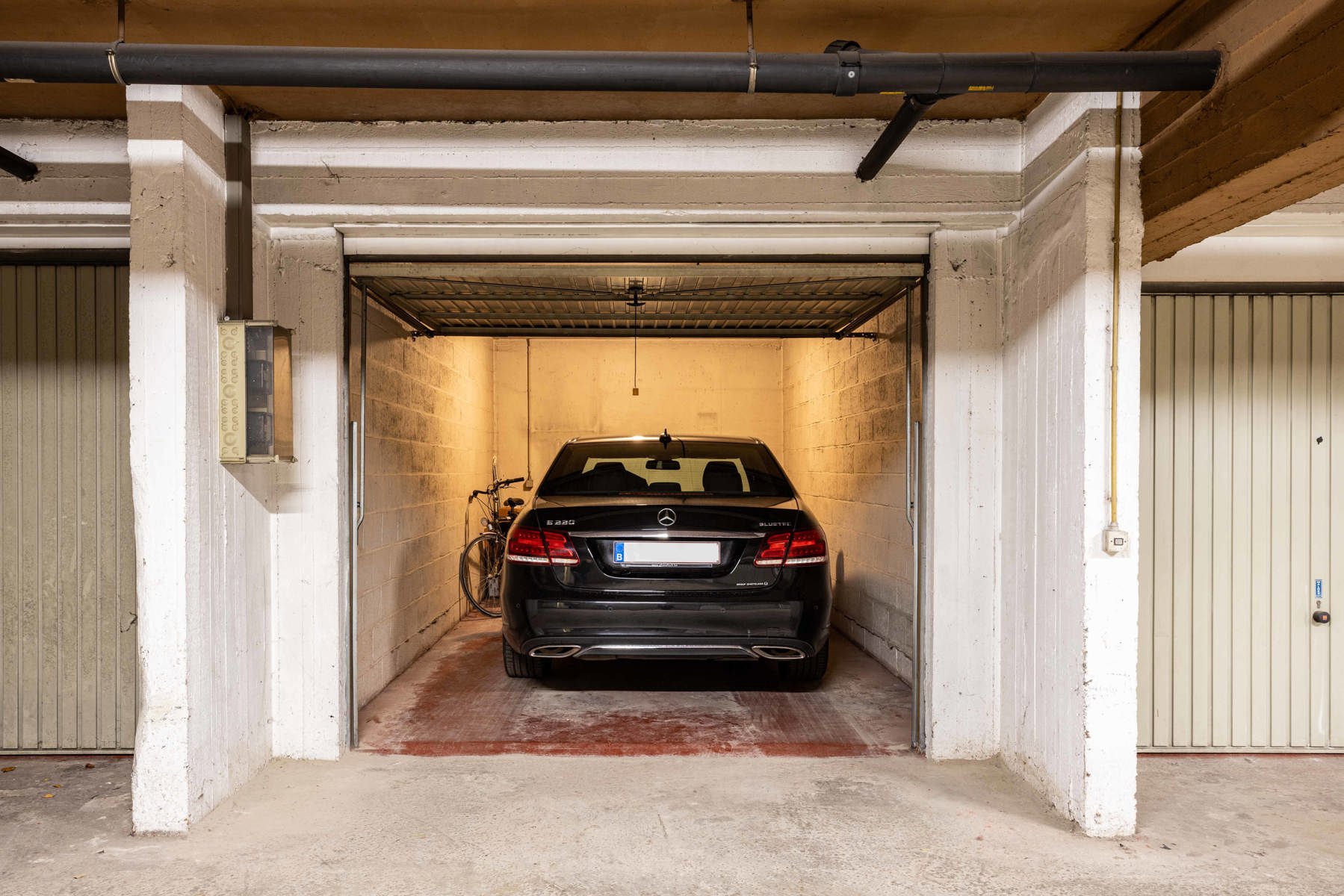 Ruim en lichtrijk duplexappartement met garagebox foto 15