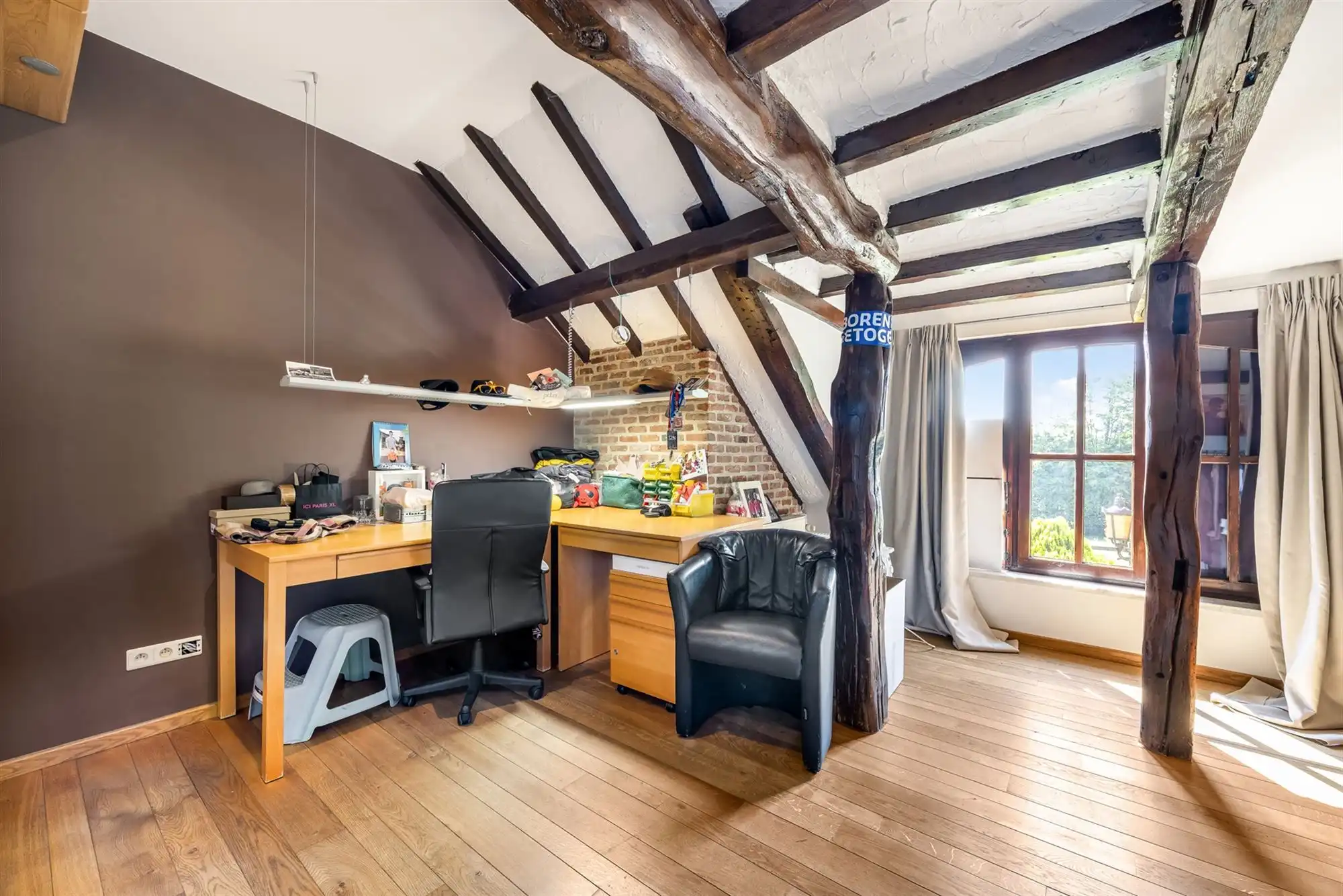 UNIEKE EIGENDOM MET 24 PAARDENSTALLEN EN BINNENPISTE OP CA 10 HECTARE TE PAAL-BERINGEN foto 27