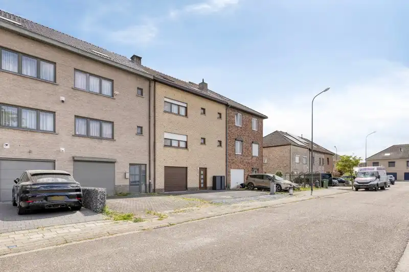 Huis te koop foto 22