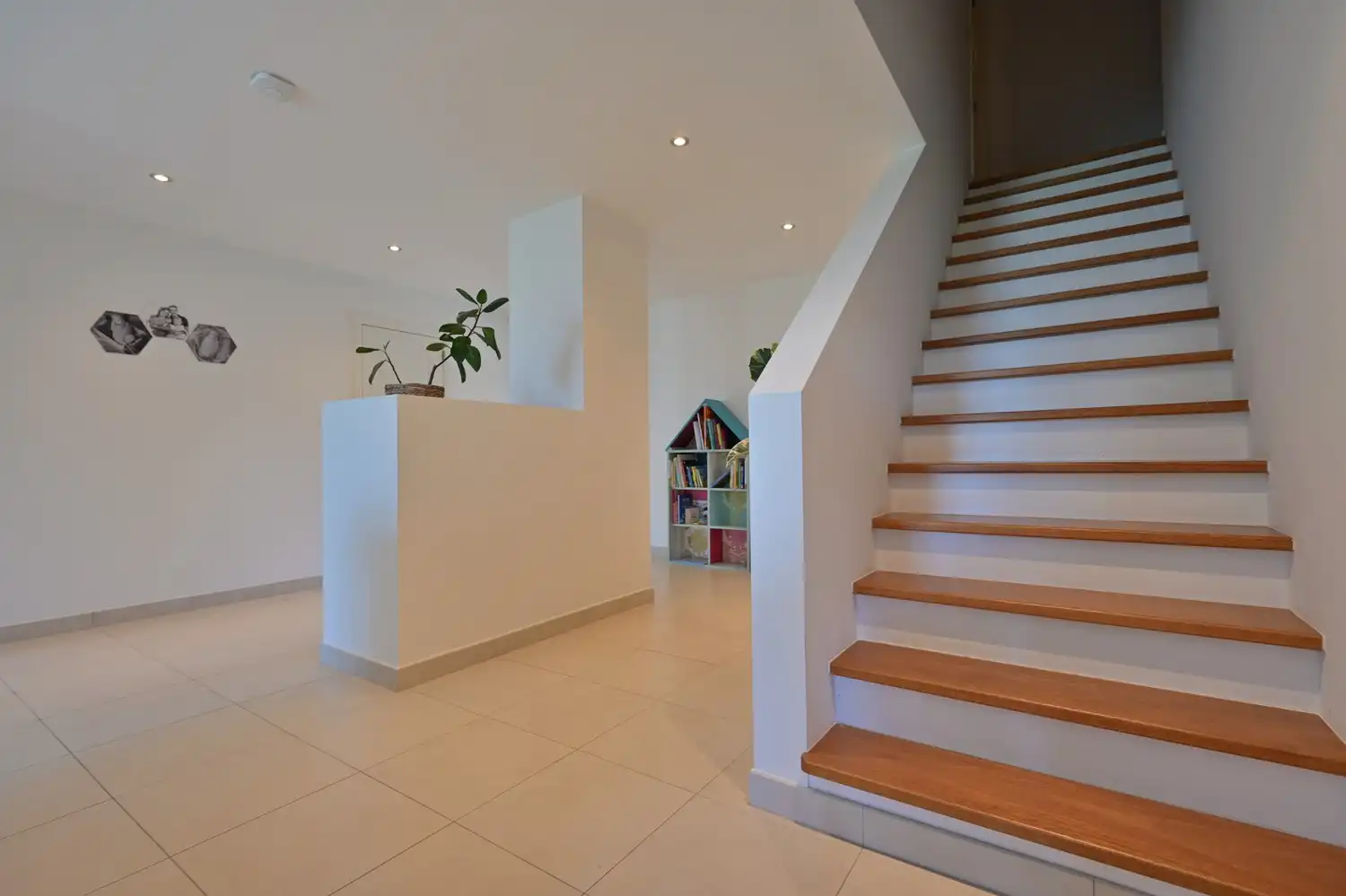 Exclusieve villa met zwembad op absolute toplocatie in het charmante Neerharen (Lanaken) foto 31