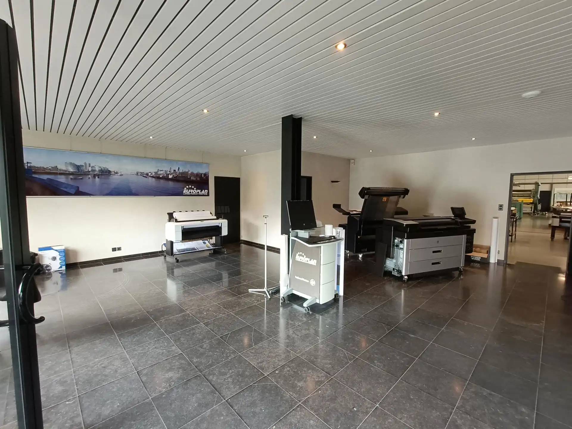 Bedrijfsgebouw te huur in Lier - Magazijn ook apart beschikbaar! foto 6