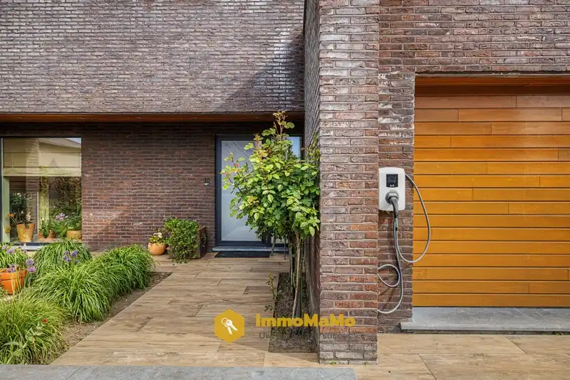 VERKOCHT - RUSTIG GELEGEN VILLA MET 3 (BAD)KAMERS TE KOOP IN WACHTEBEKE foto 3