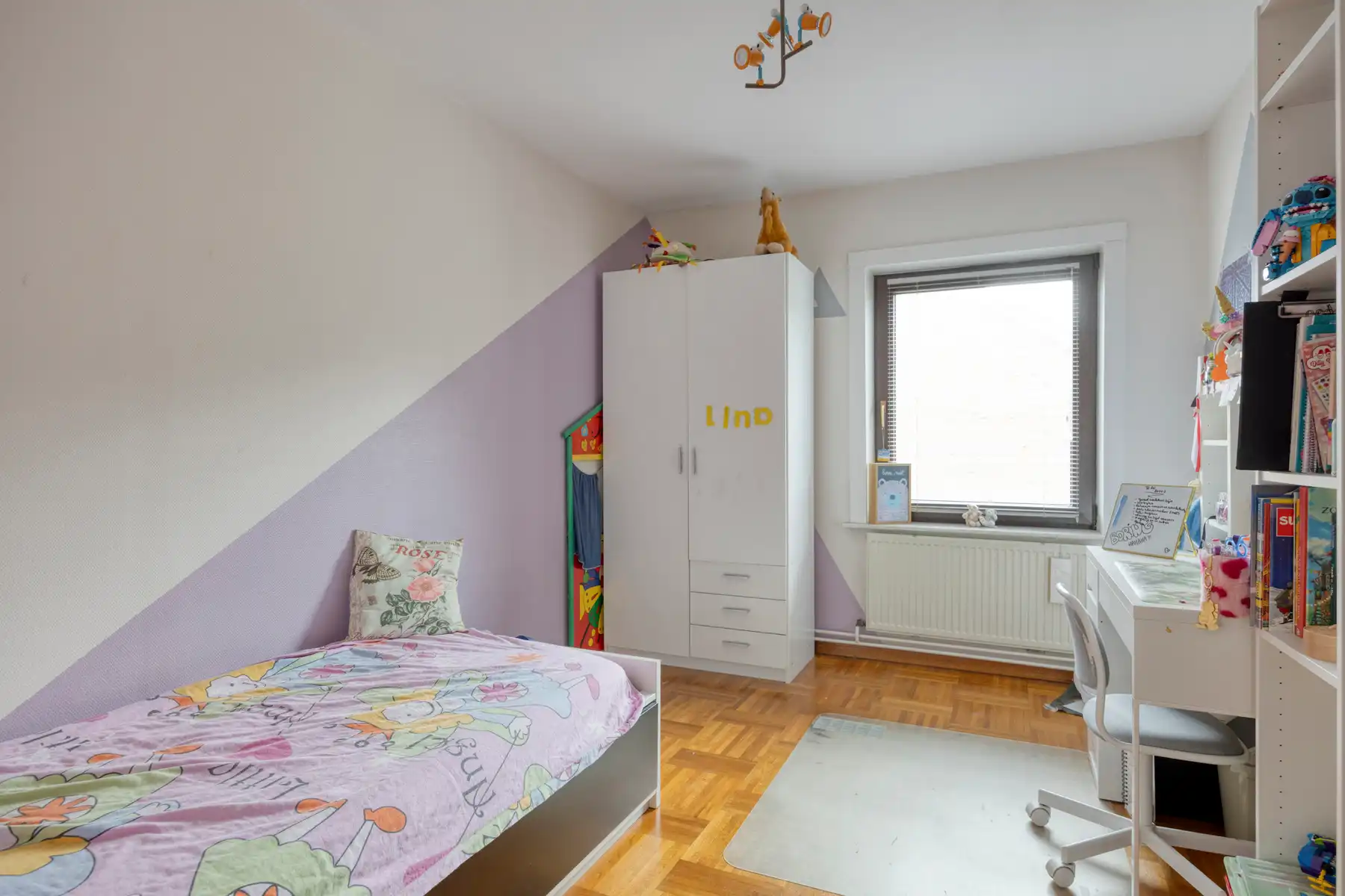 Goed gelegen villa met 6 slaapkamers en grote tuin foto 20